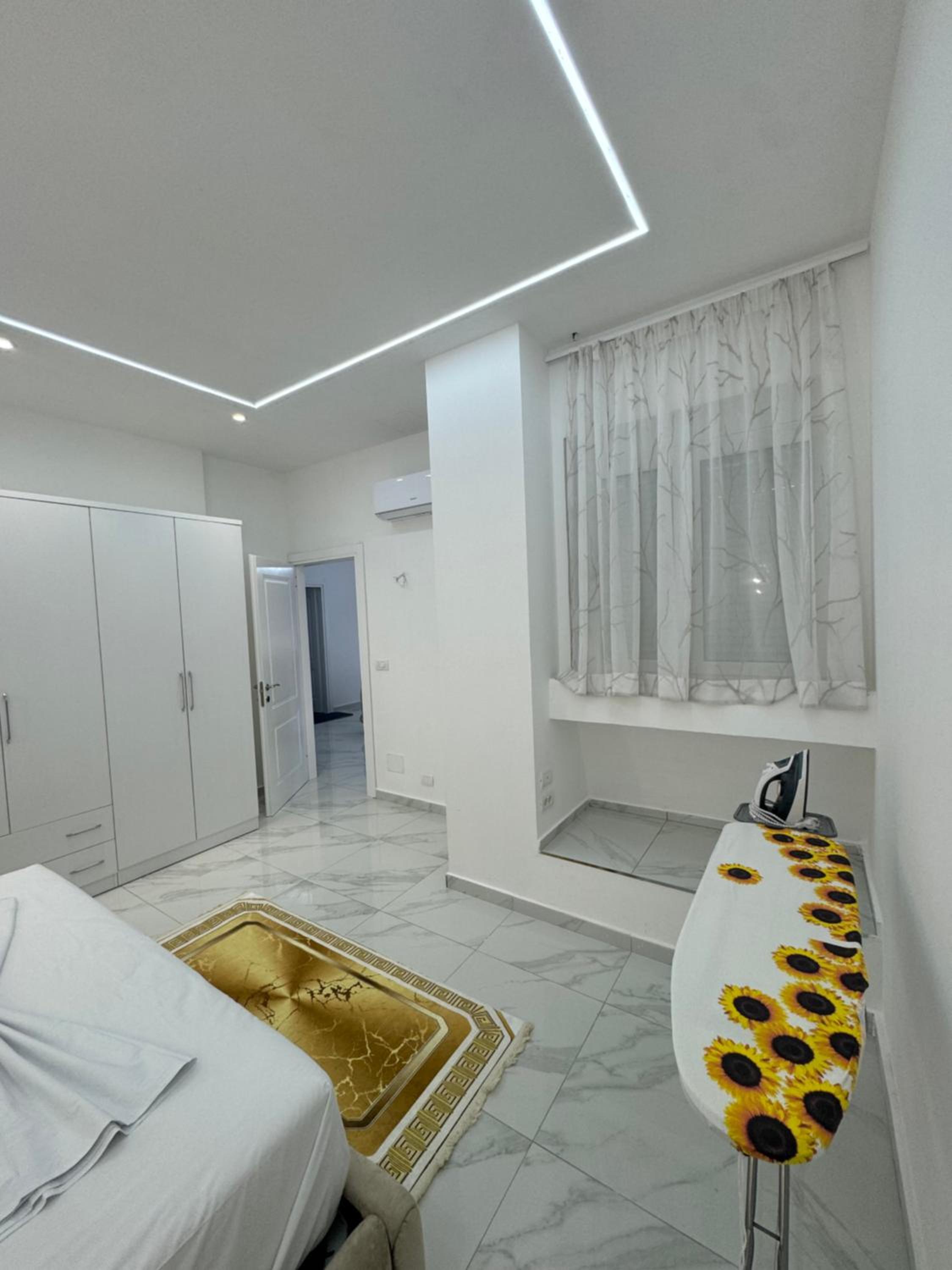 Dave luxury apartment