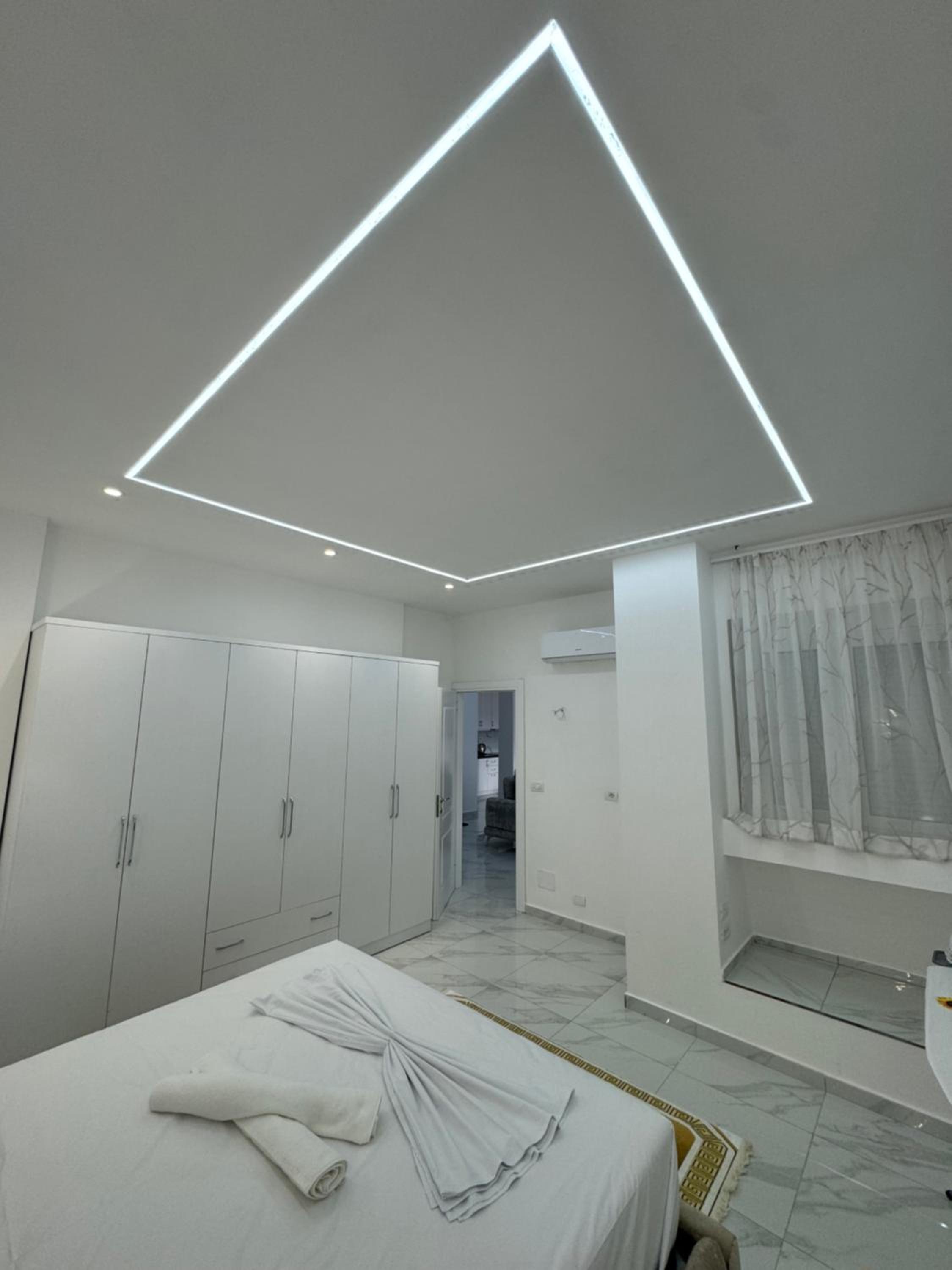 Dave luxury apartment