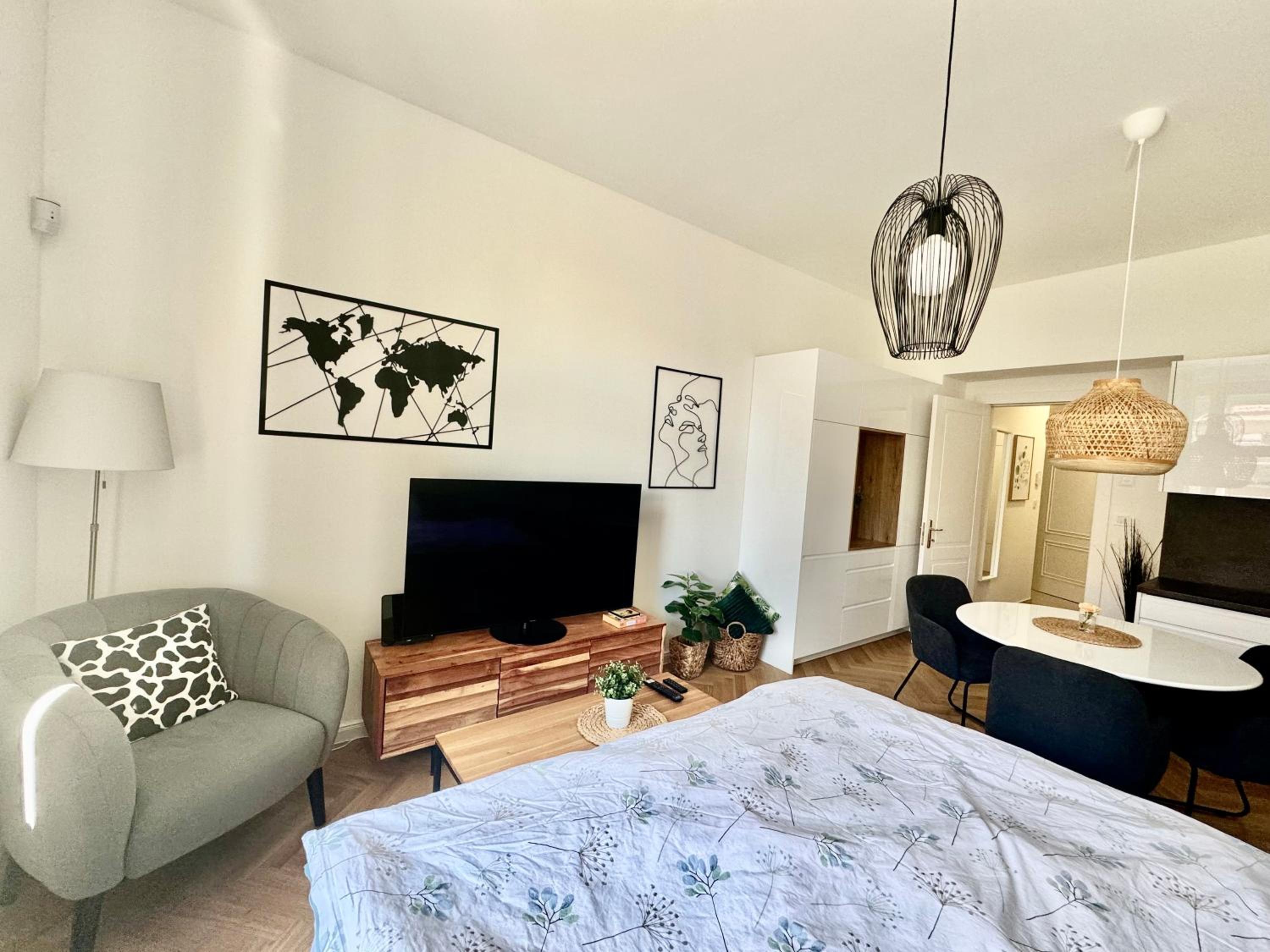 ESMOA apartments - Ovenecká, Praha 7 - plně vybaven