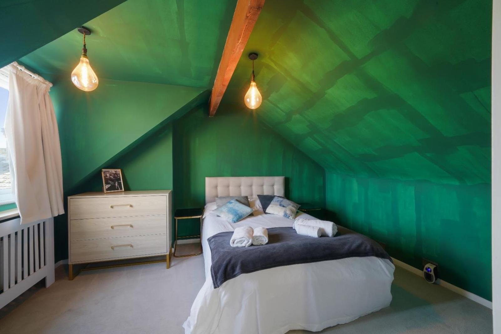 Chelsea Maisonette