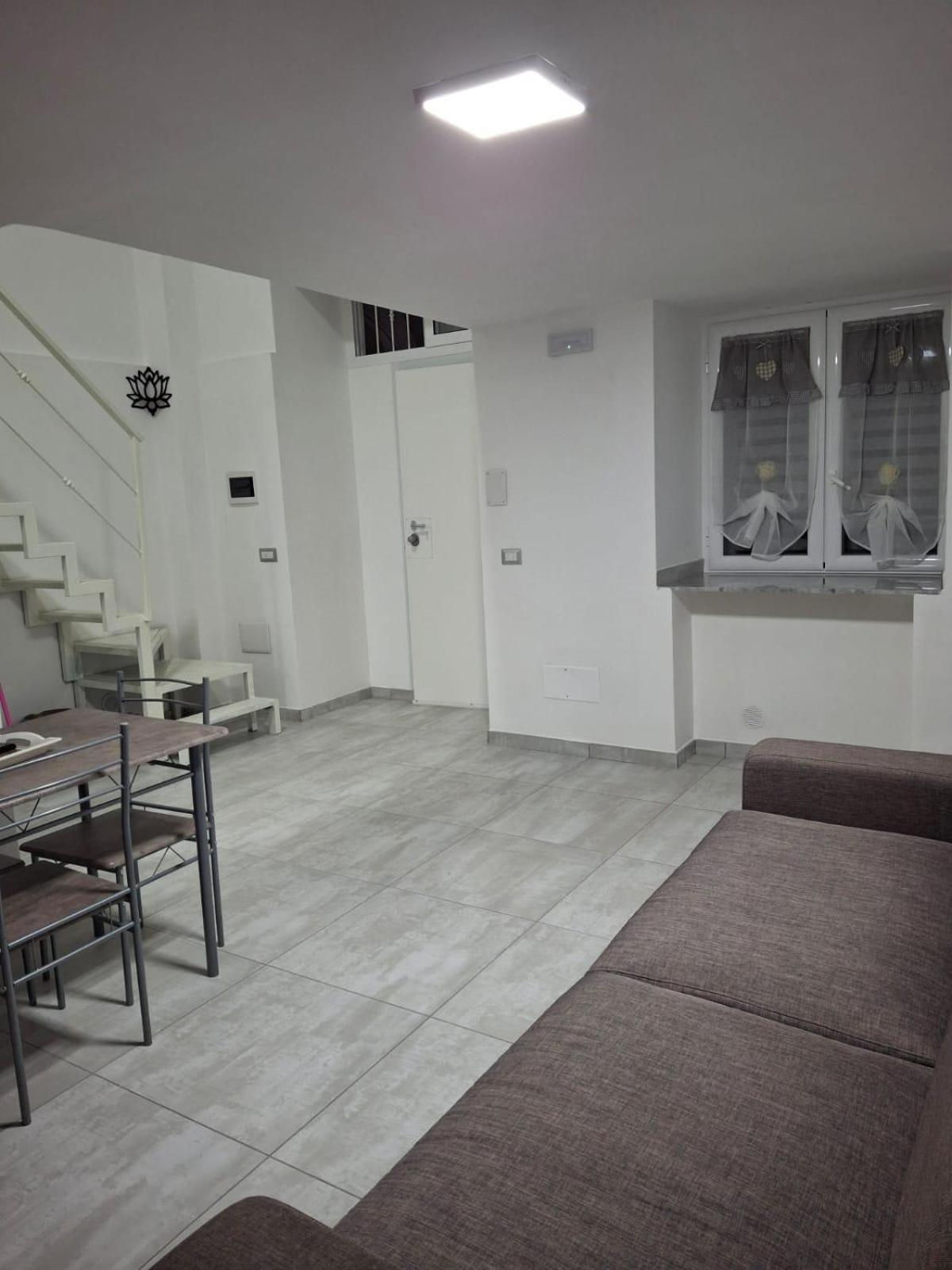 Home Emotions of Naples