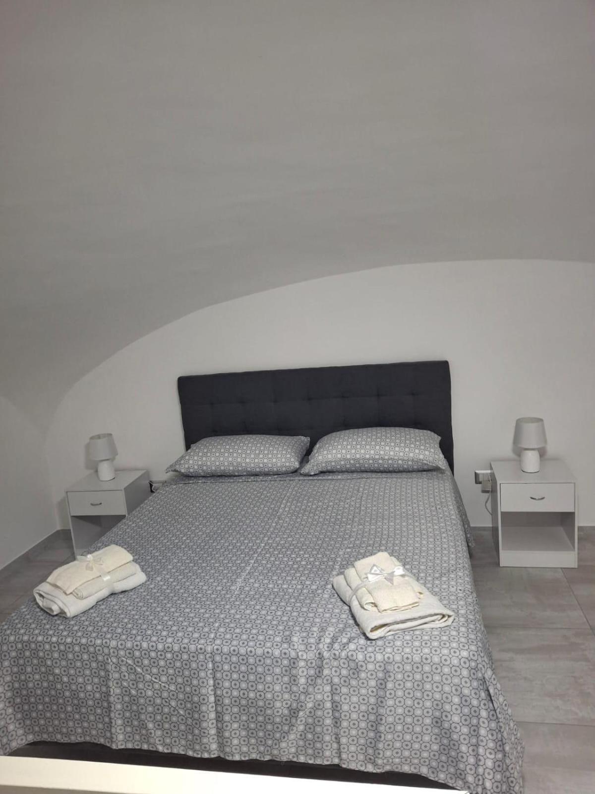 Home Emotions of Naples
