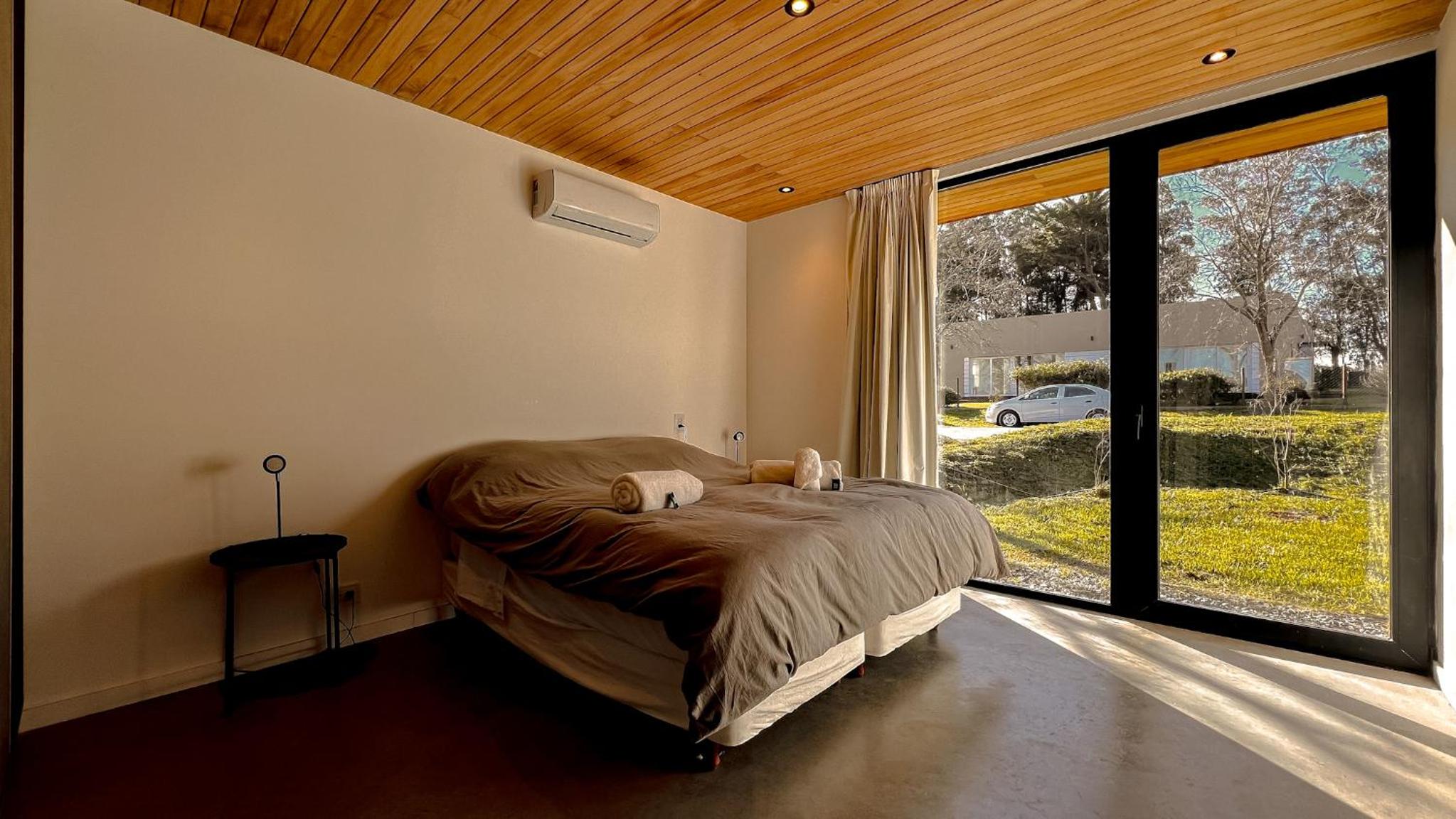 Wood House in Chapa HOLA SUR