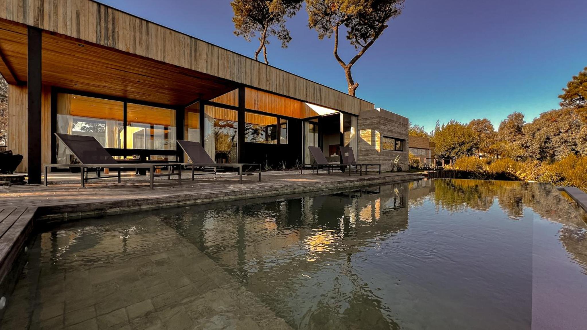 Wood House in Chapa HOLA SUR