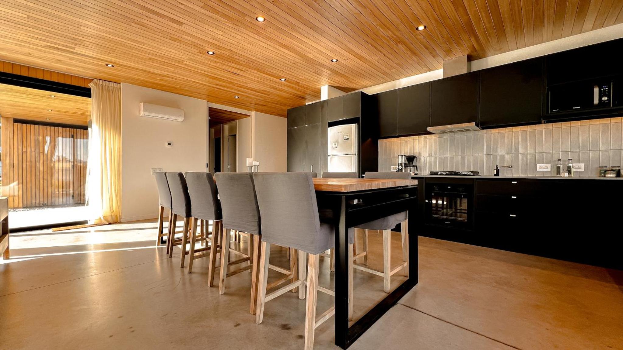 Wood House in Chapa HOLA SUR