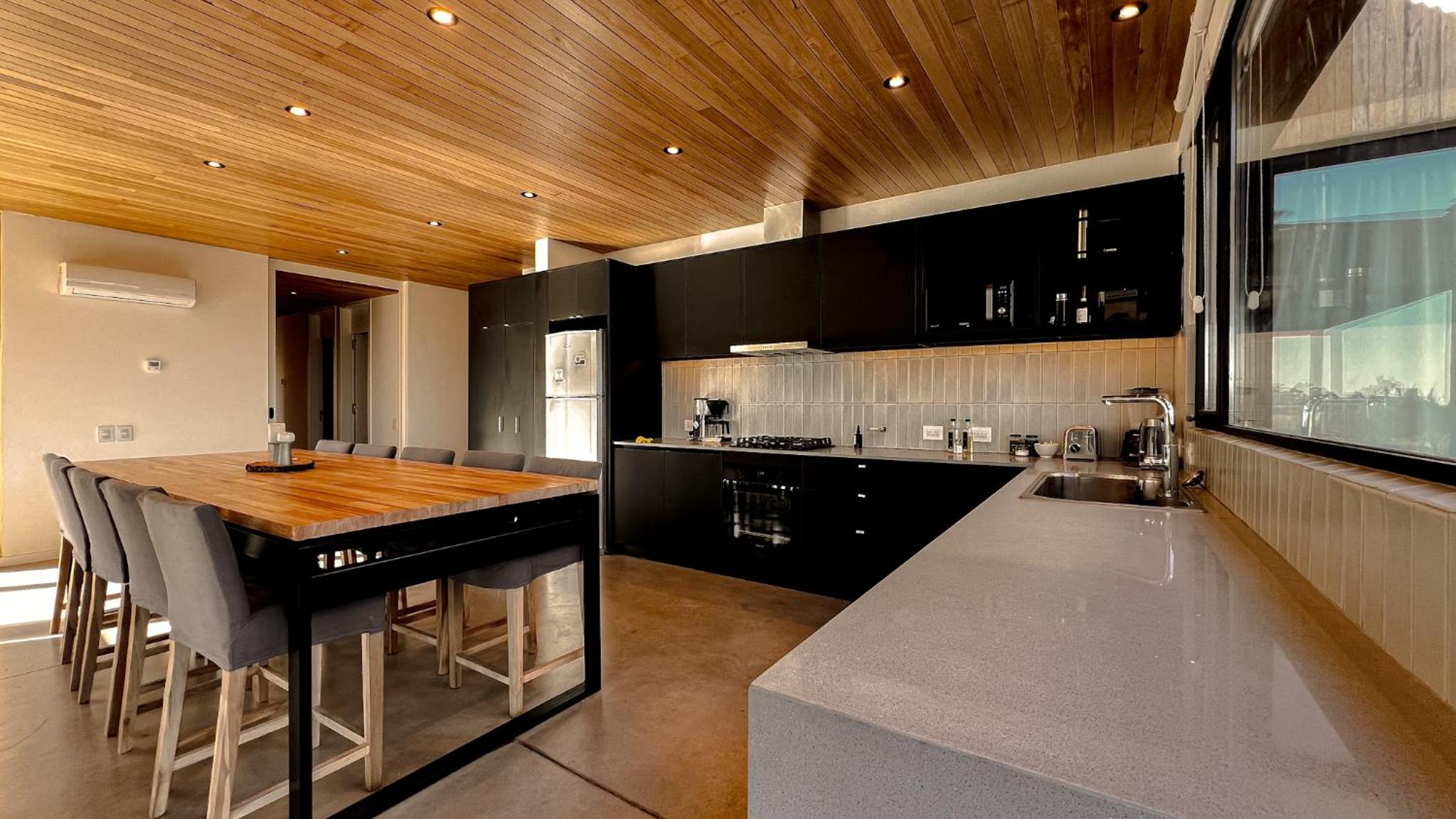 Wood House in Chapa HOLA SUR