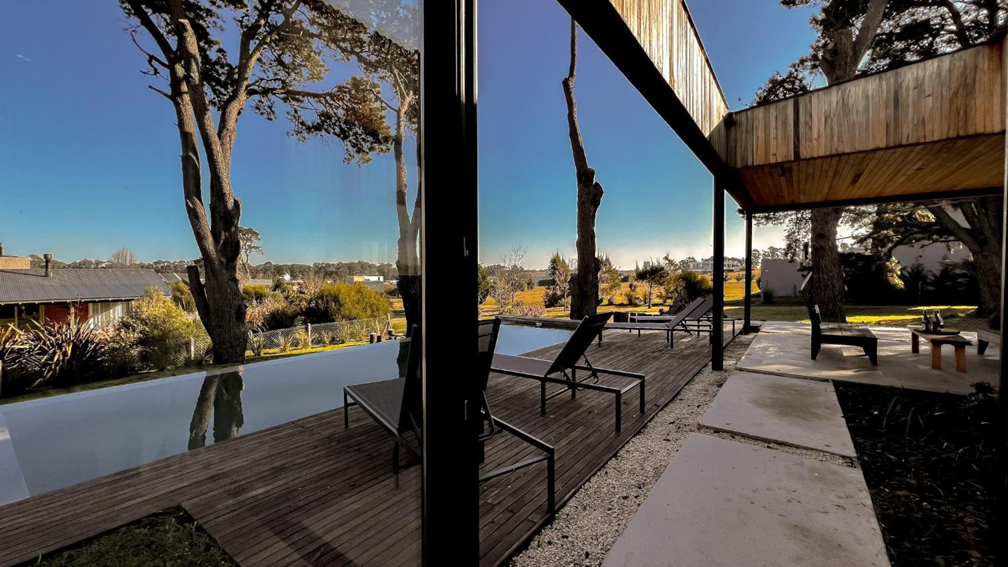 Wood House in Chapa HOLA SUR