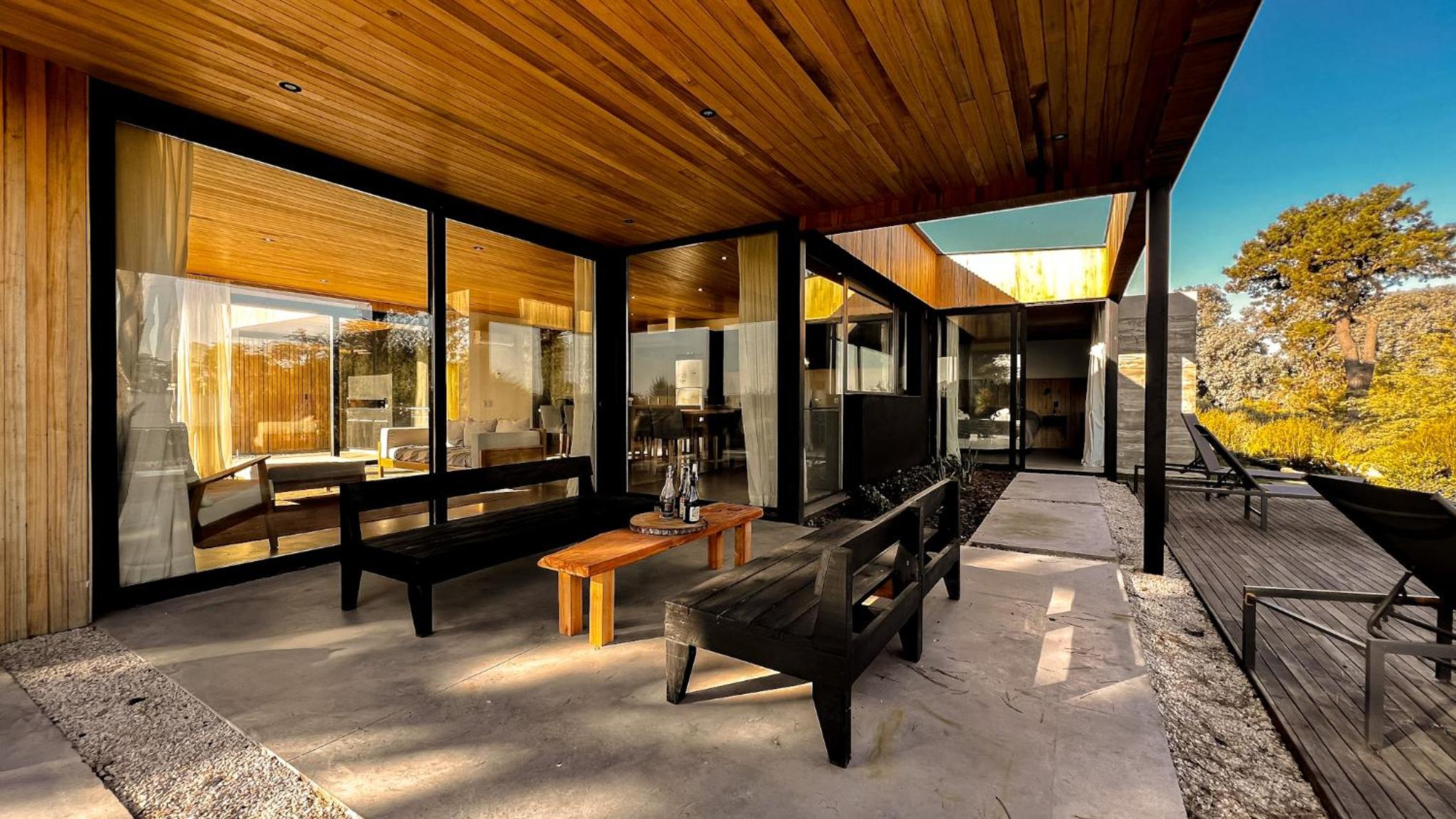 Wood House in Chapa HOLA SUR