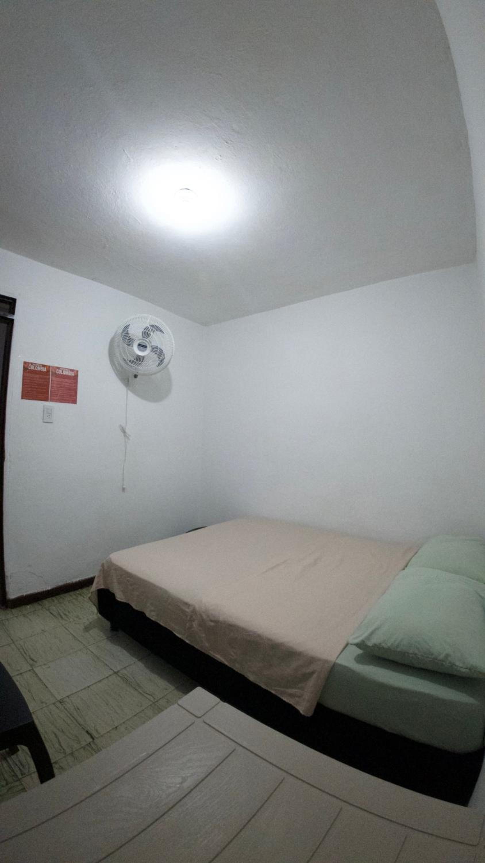 Bau Travel HOSTAL