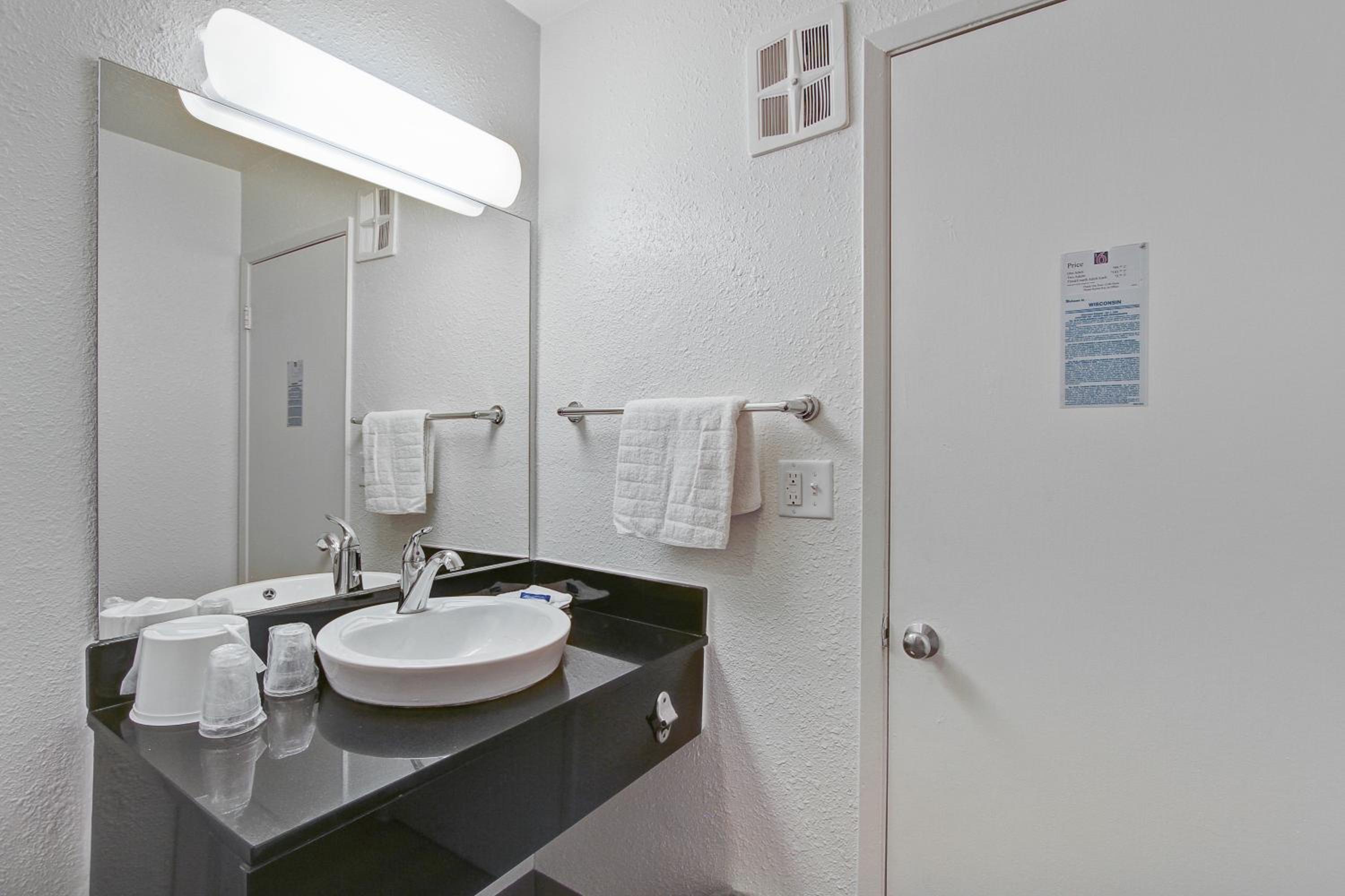 Motel 6-Green Bay, WI
