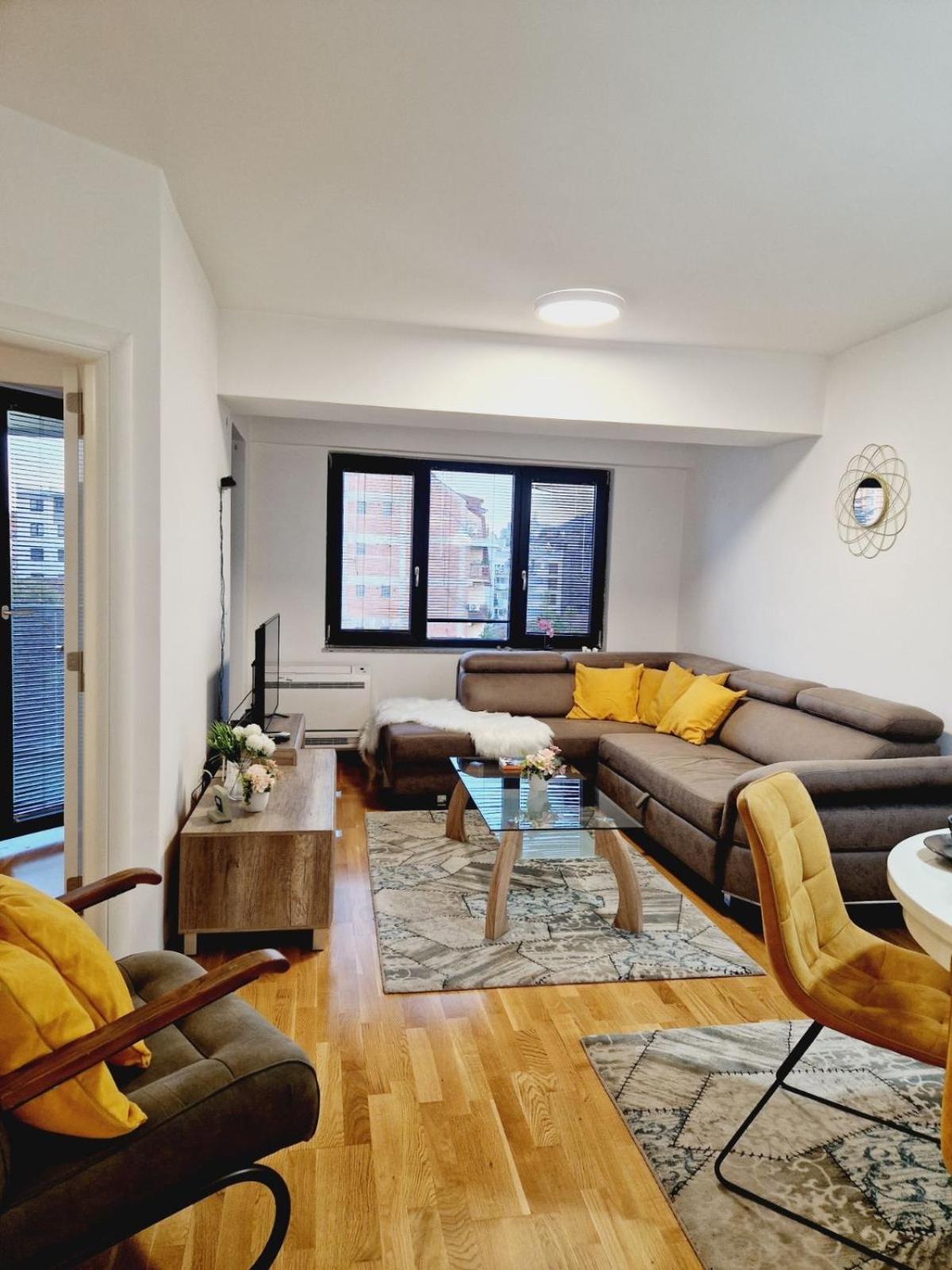 Kamche Lux Apartment