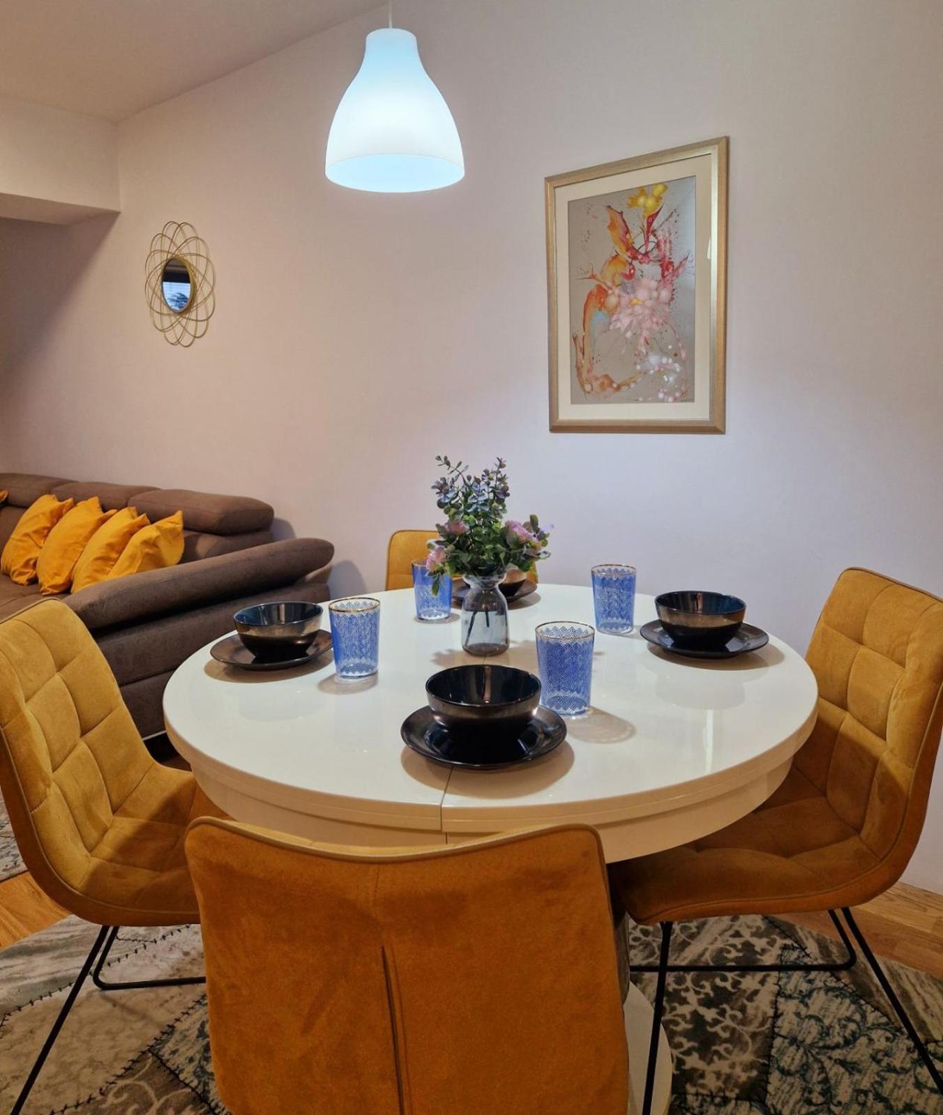 Kamche Lux Apartment