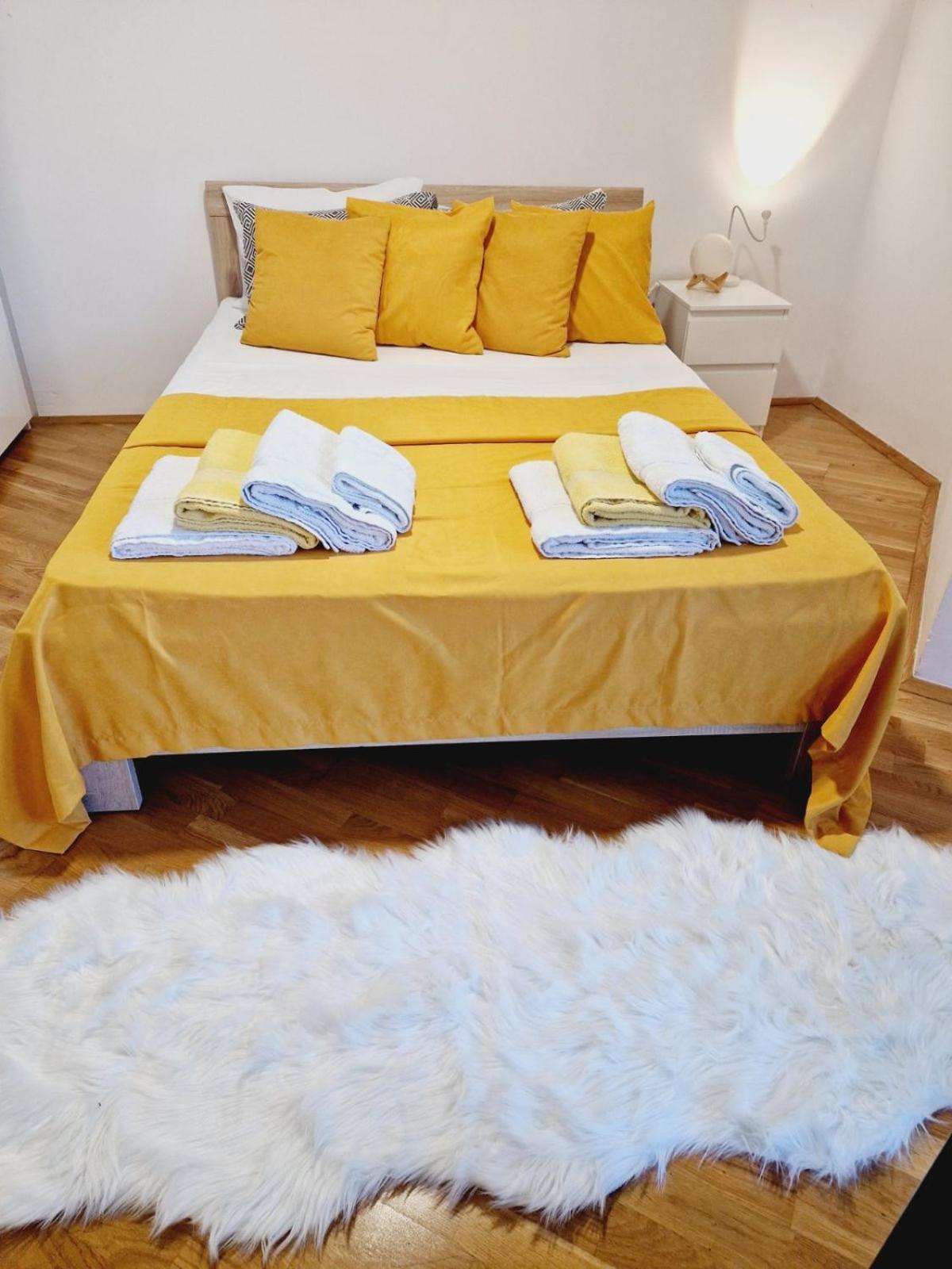 Kamche Lux Apartment