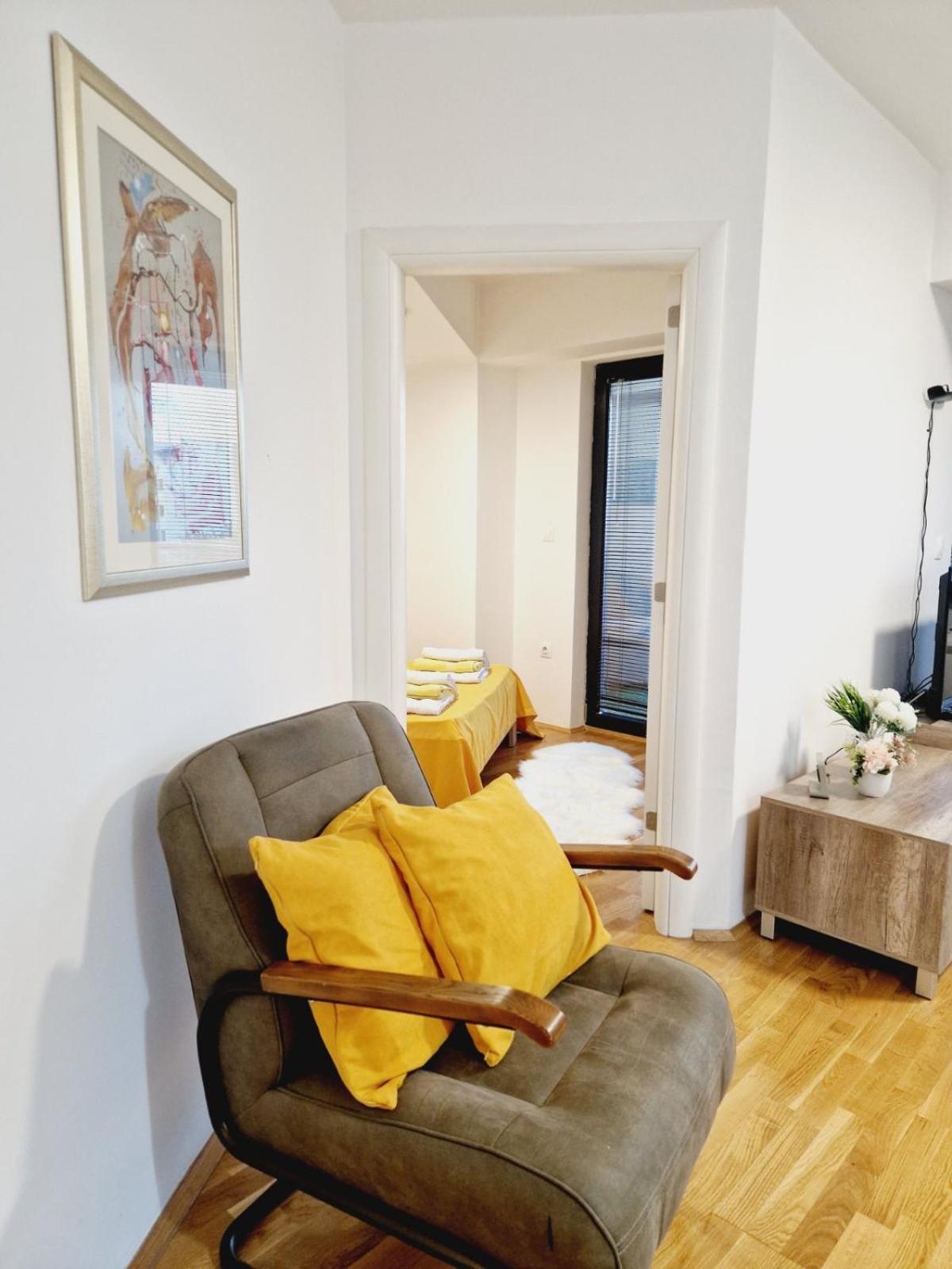 Kamche Lux Apartment