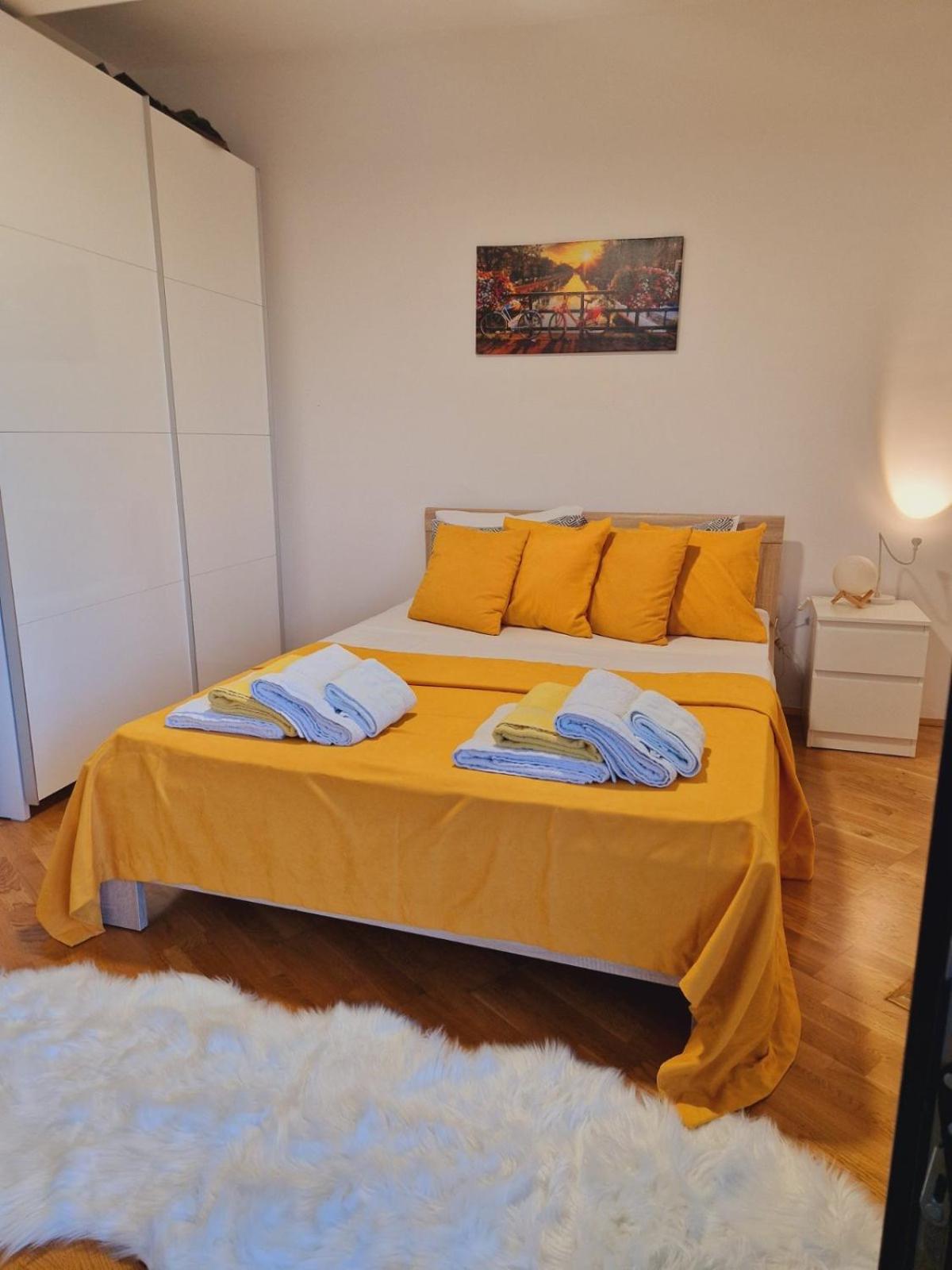 Kamche Lux Apartment