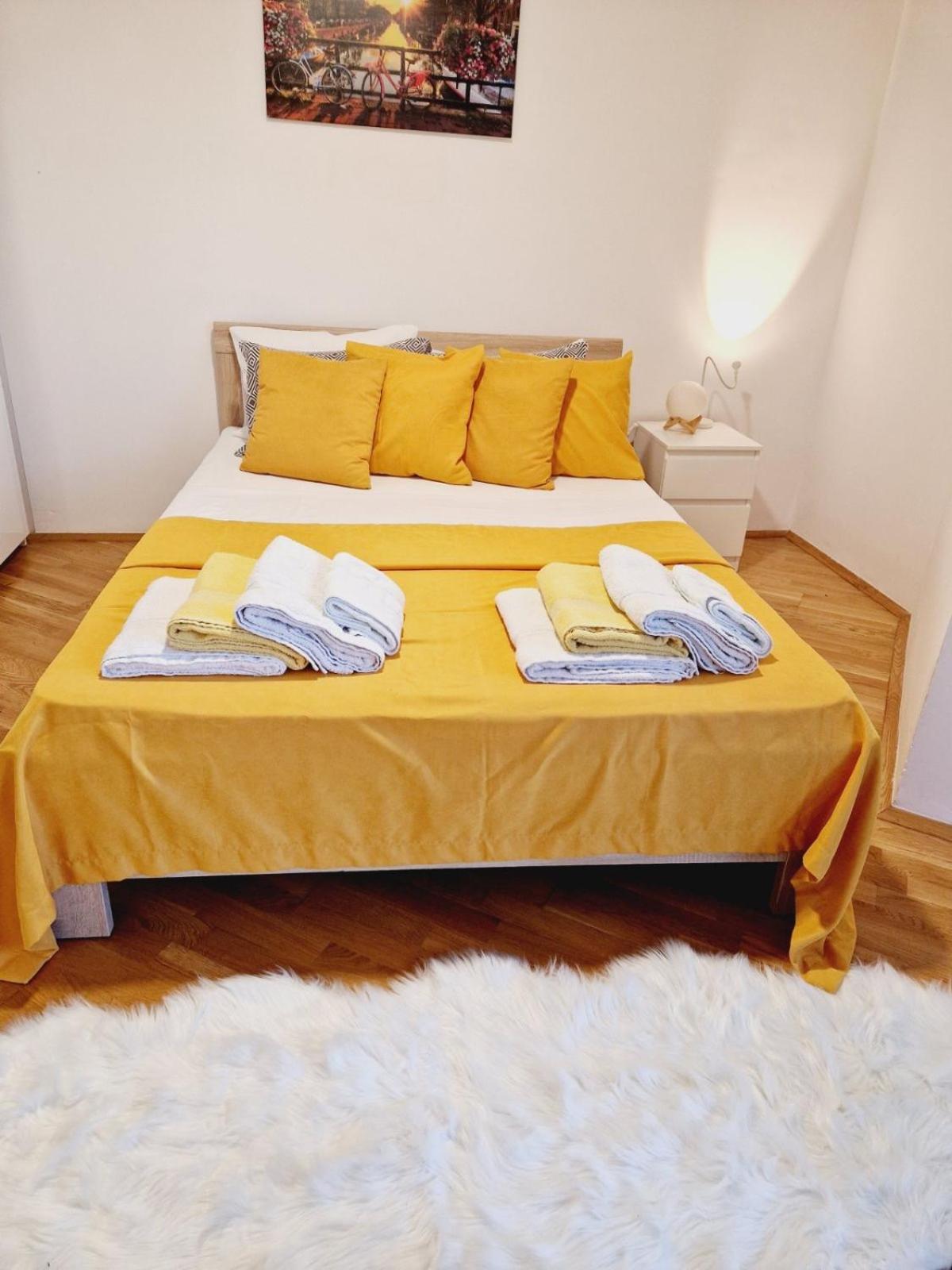 Kamche Lux Apartment