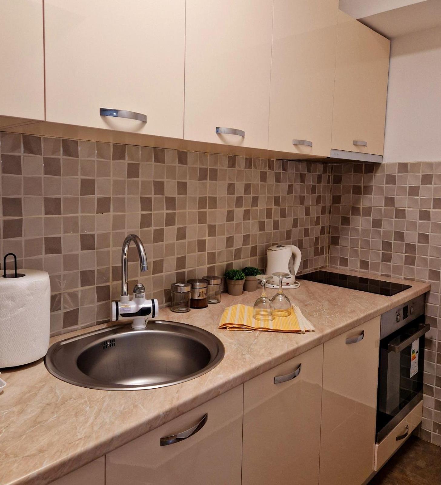 Kamche Lux Apartment