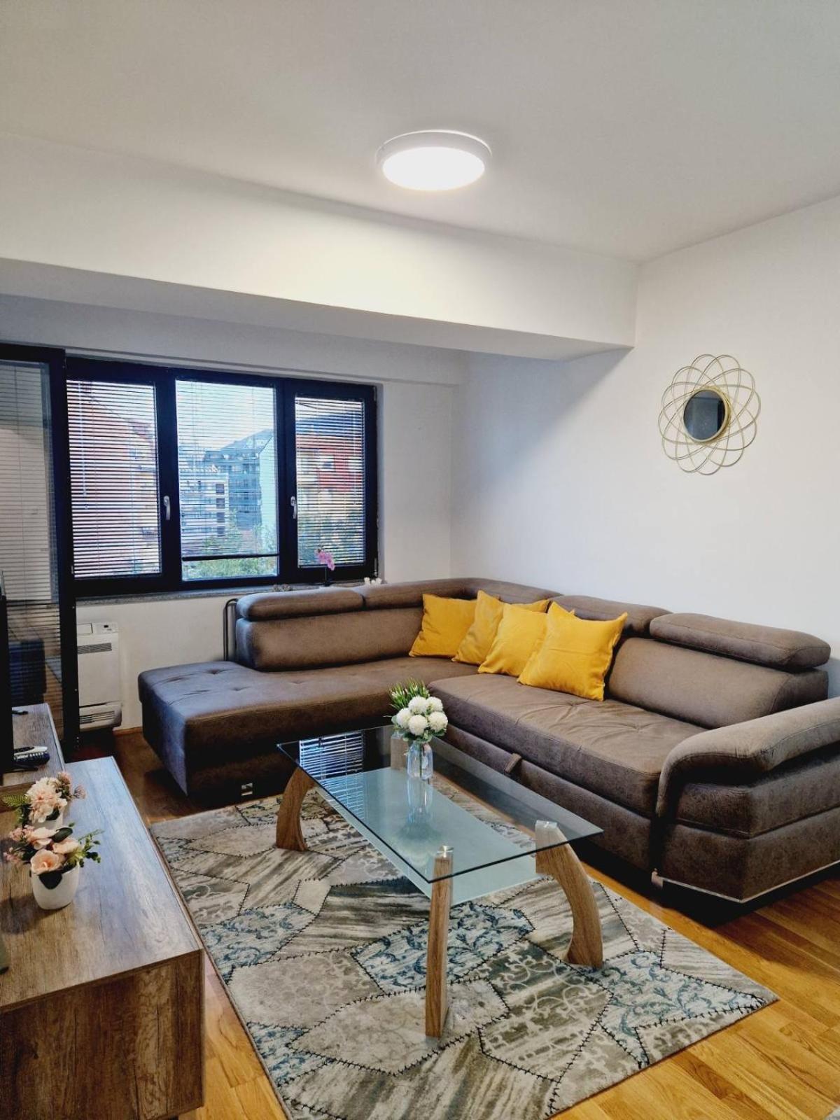 Kamche Lux Apartment