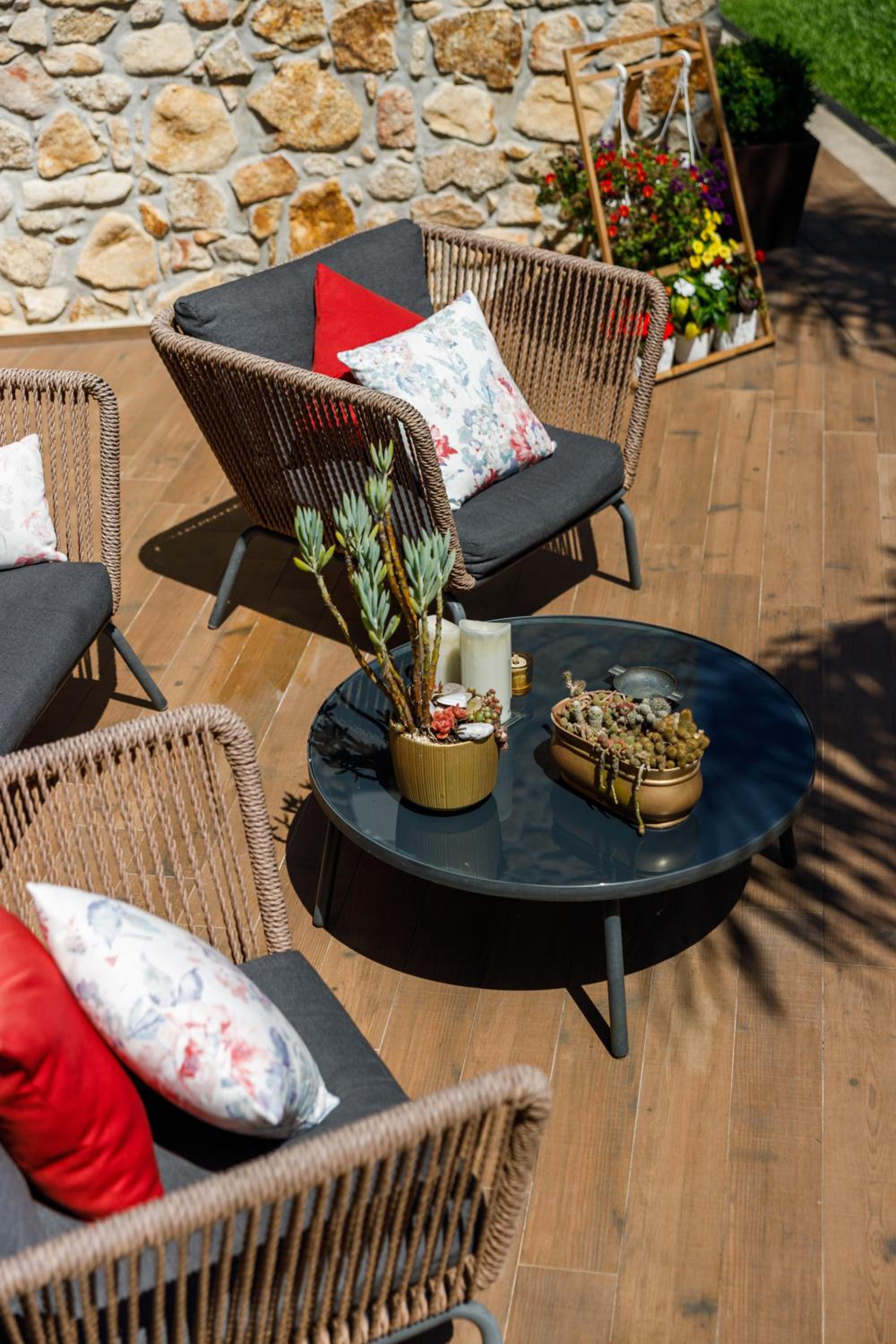 balance & terrace
