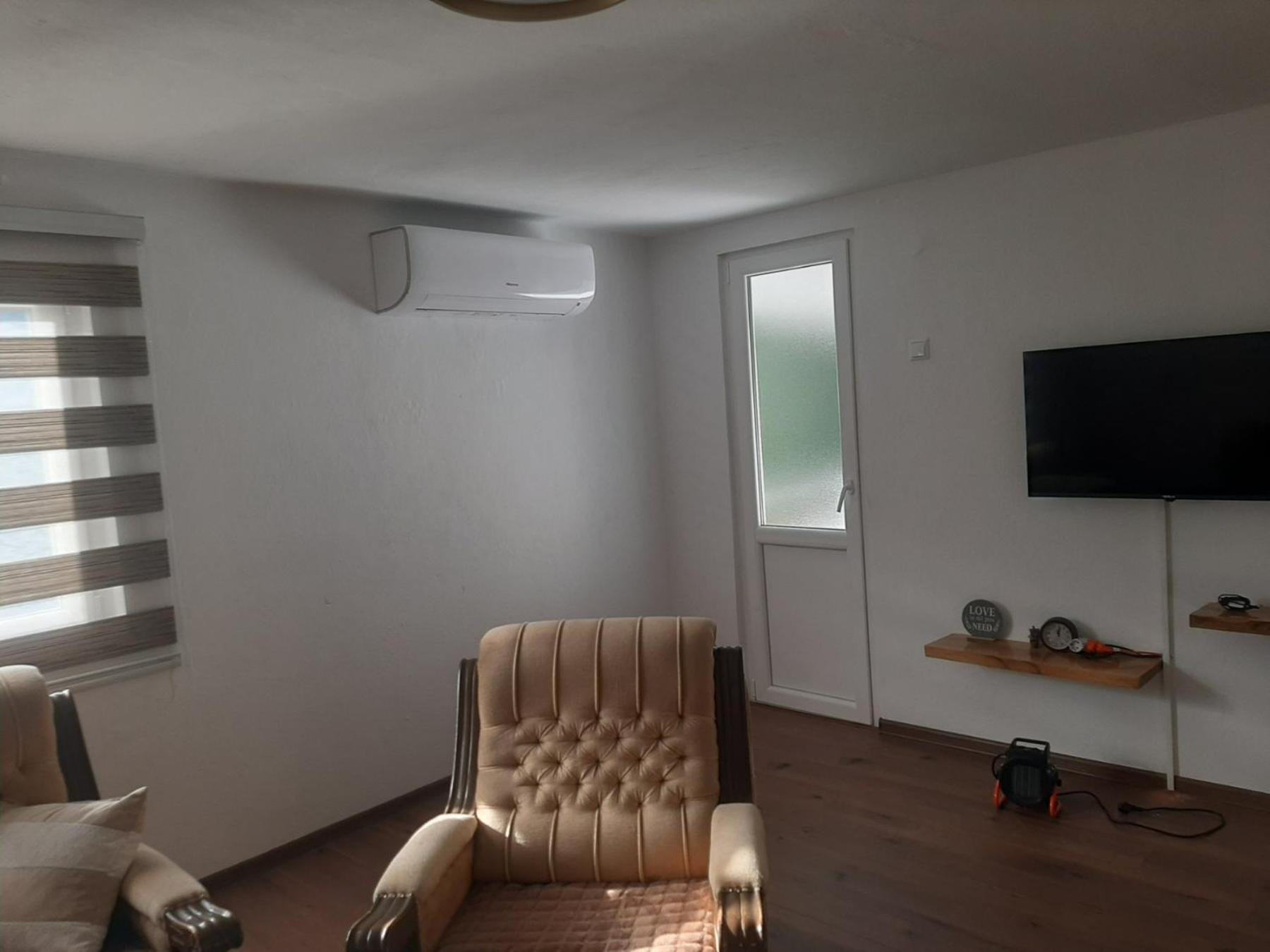 Hasan's apartment - holiday house - vikendica - kuća za odmor - apartman