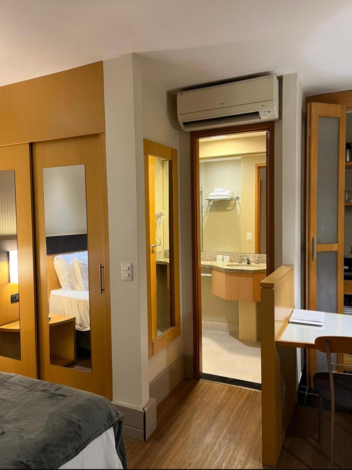 Lets Faria Lima Pat SP flats & hotels
