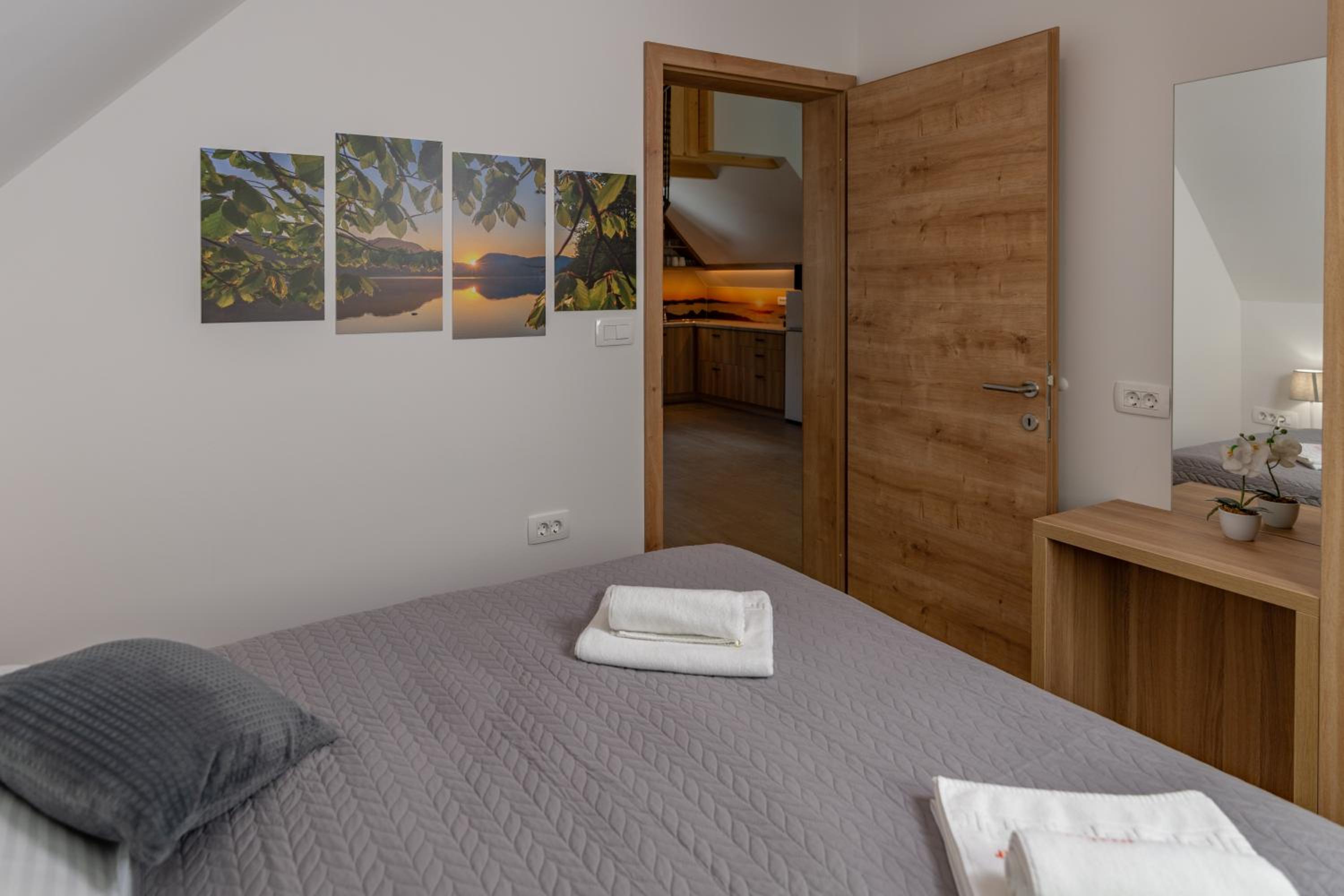 Apartment Orehar