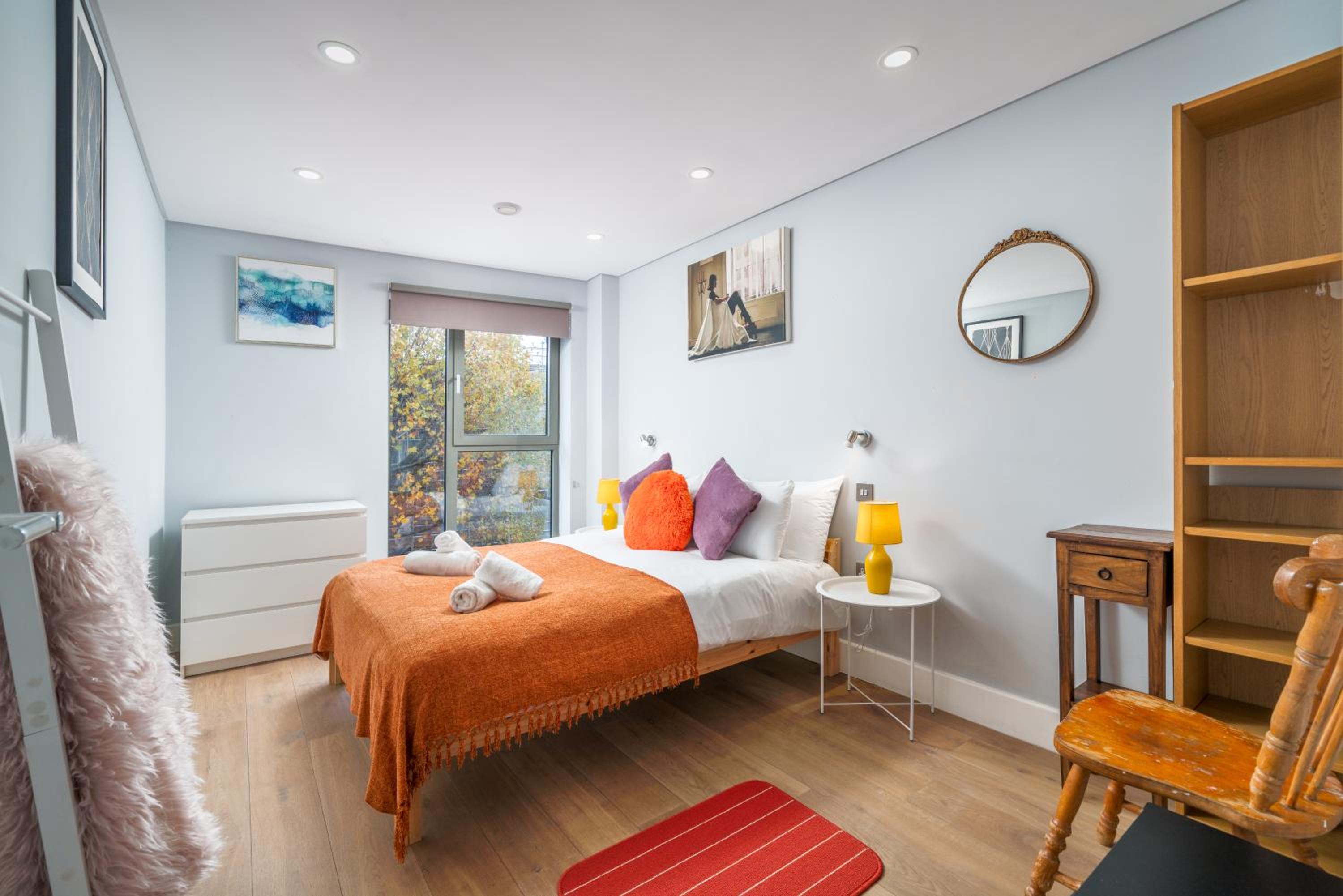 Nottinghill on river luxe flat with balcony