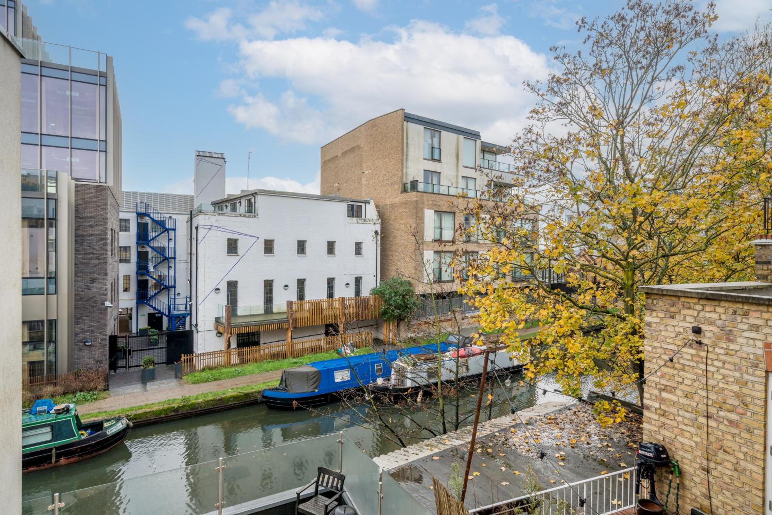 Nottinghill on river luxe flat with balcony