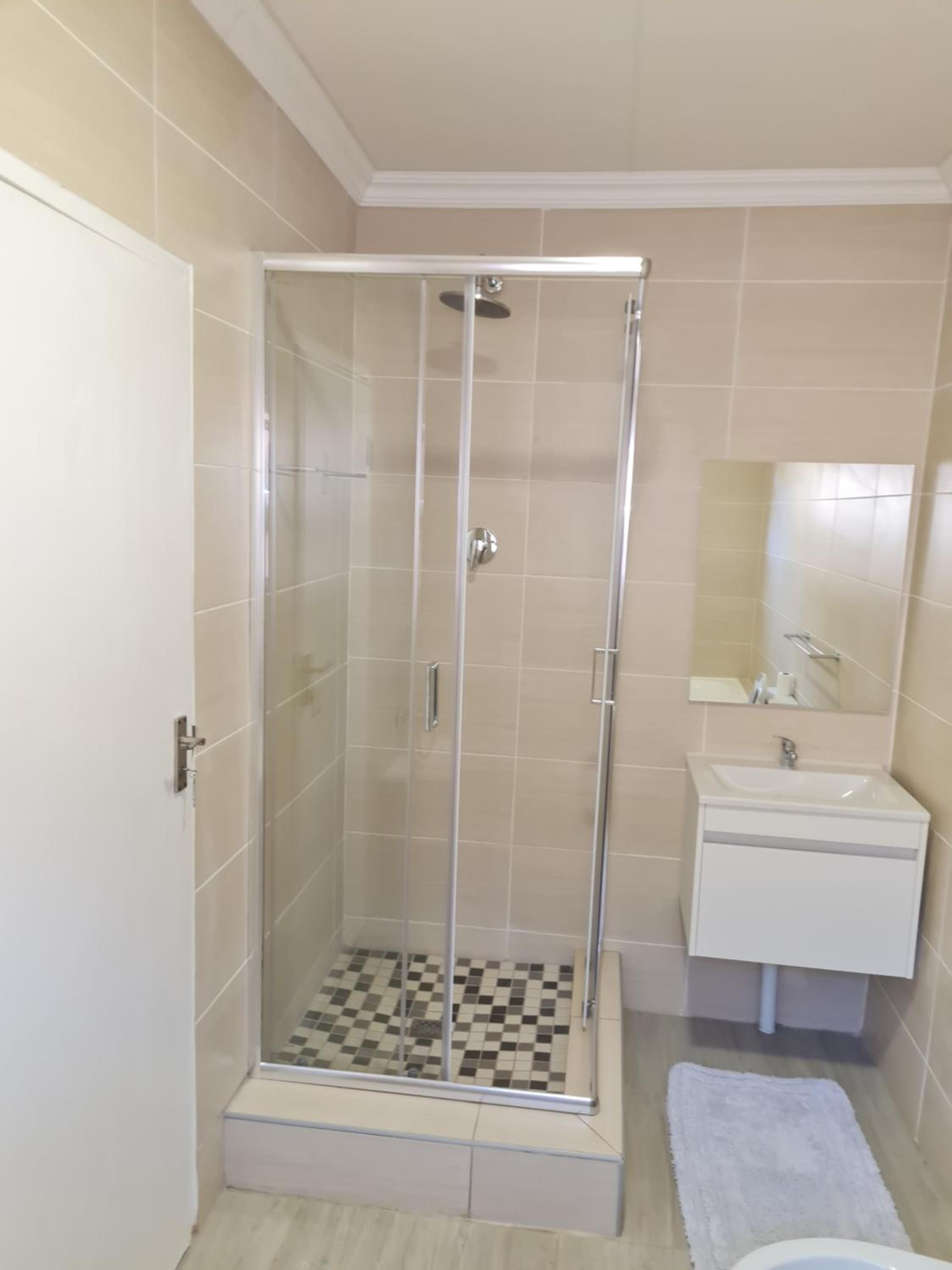 Lukhanyo Guest House