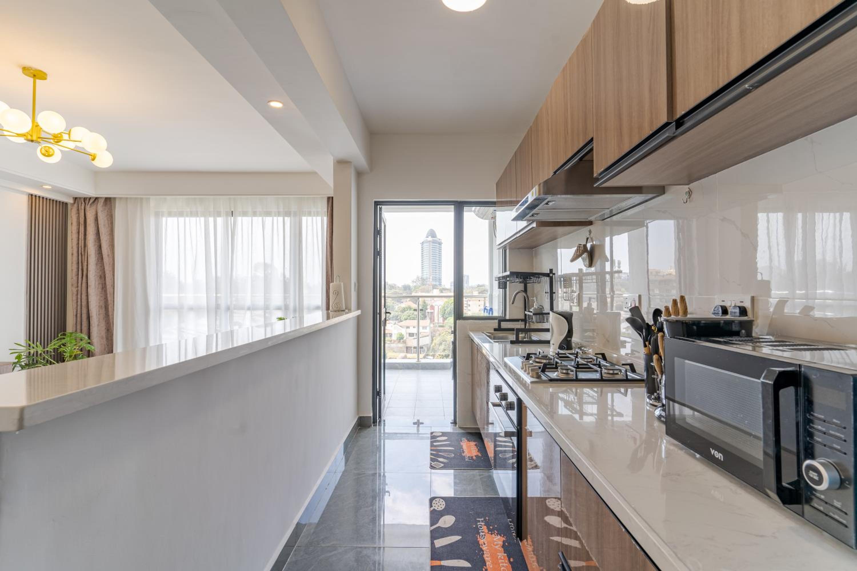 Airy Apartment with Gym, Stunning View in Westlands