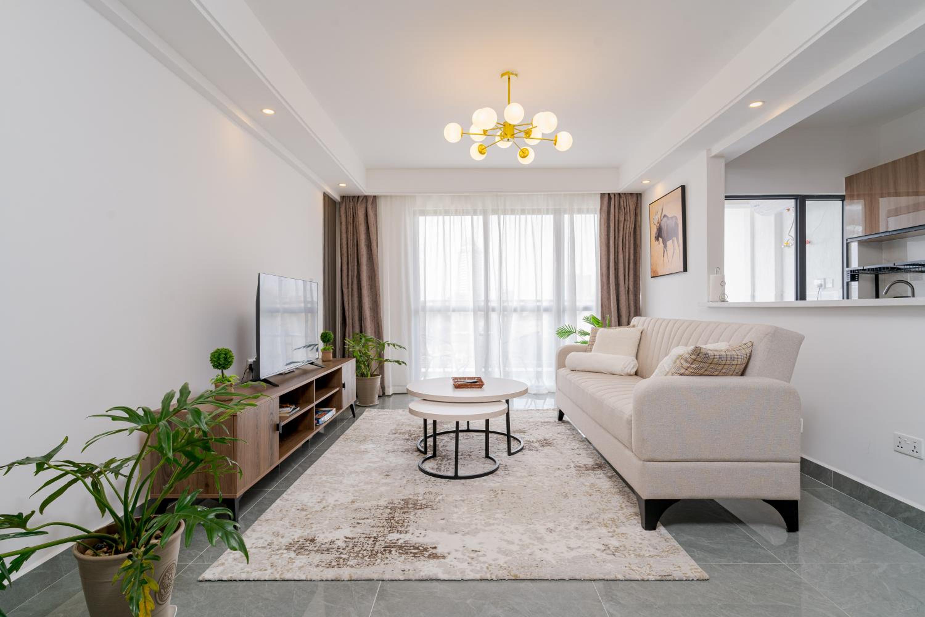 Airy Apartment with Gym, Stunning View in Westlands