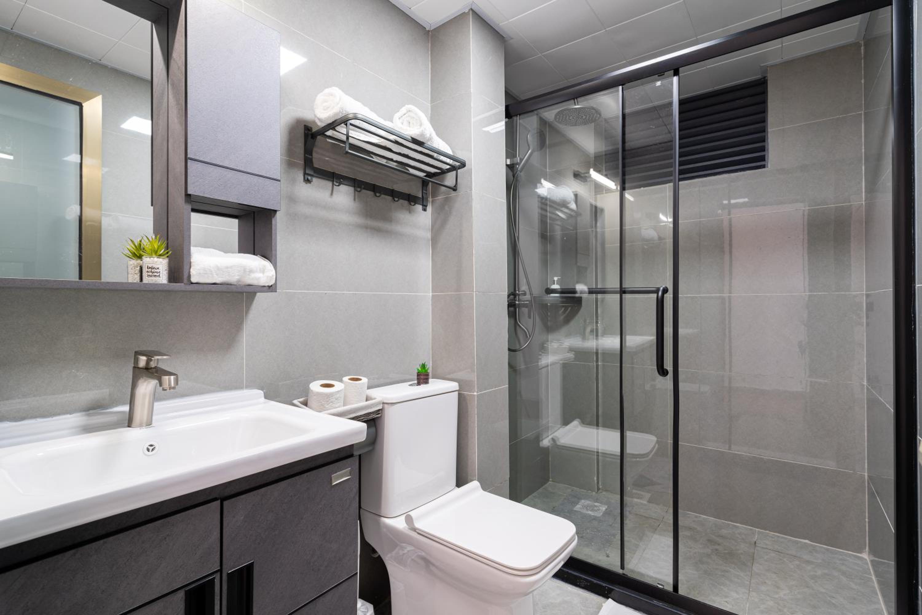 Airy Apartment with Gym, Stunning View in Westlands