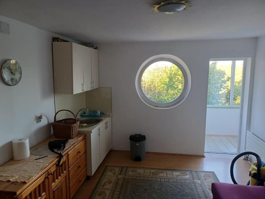 Cottage Eminem with garden and view of Sarajevo
