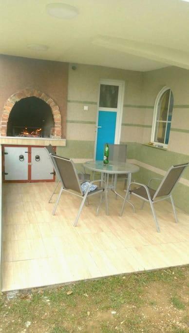 Cottage Eminem with garden and view of Sarajevo