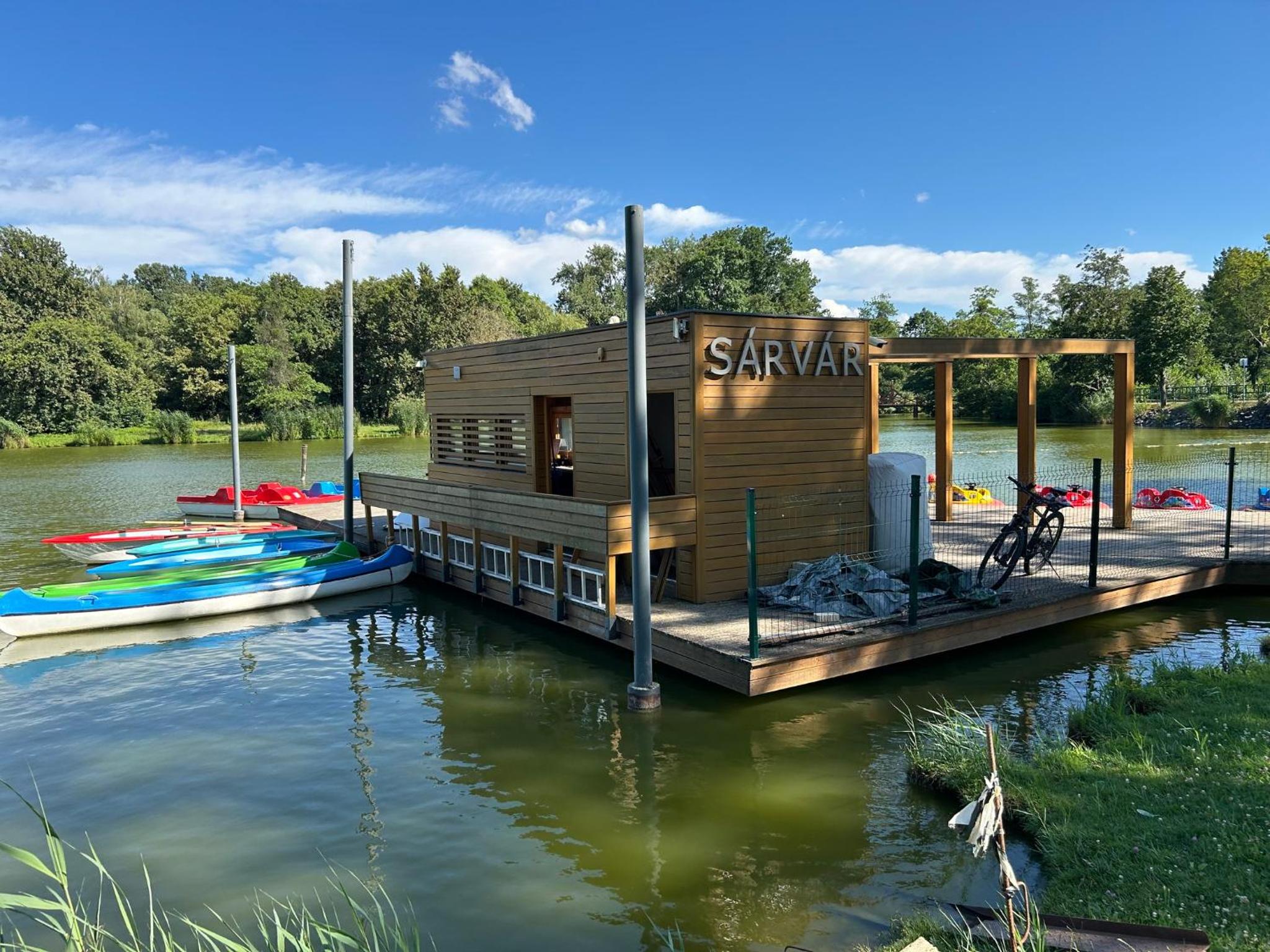 Lakeside Luxury Apartman Sárvár