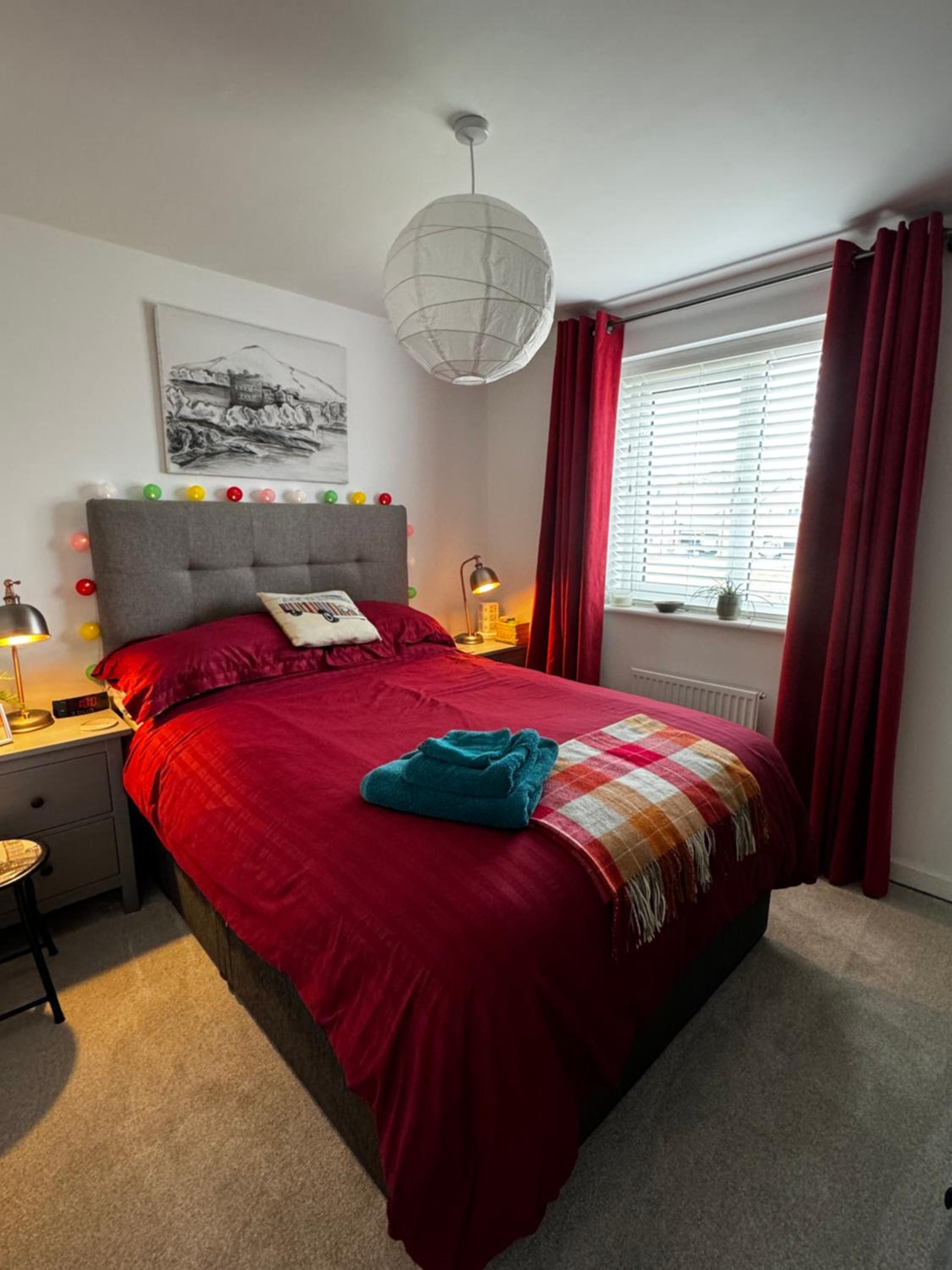 Plush, Peaceful, Air Conditioned Double Bedroom and Private Bathroom In Coxhoe, Durham