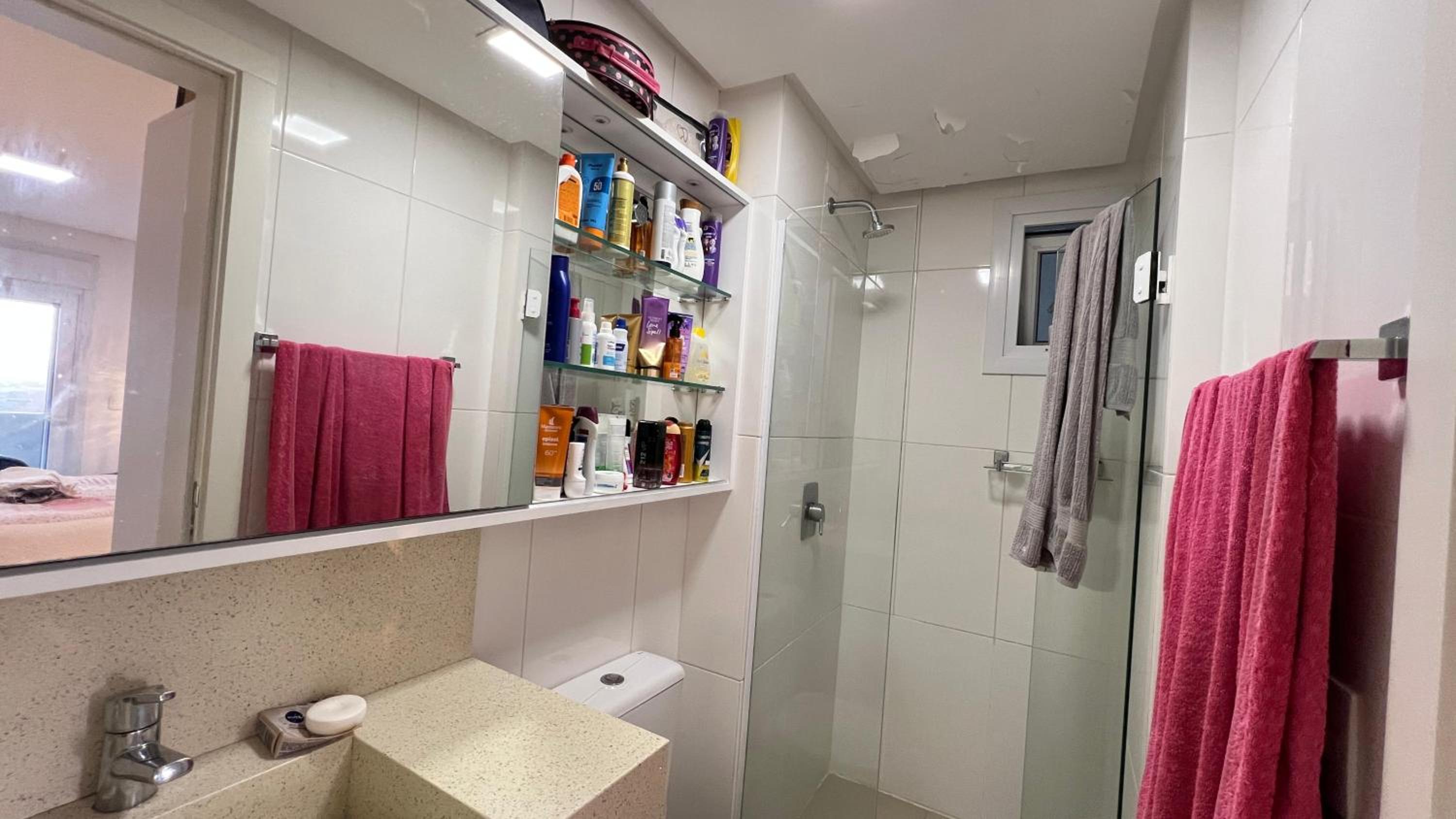 Apartamento Terrazzo com 2 Suítes a 450m do Mar - Região Nobre