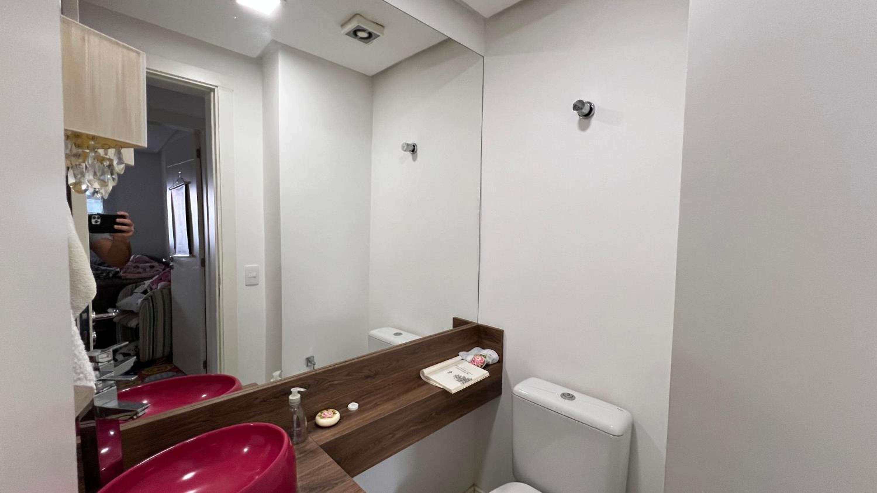 Apartamento Terrazzo com 2 Suítes a 450m do Mar - Região Nobre