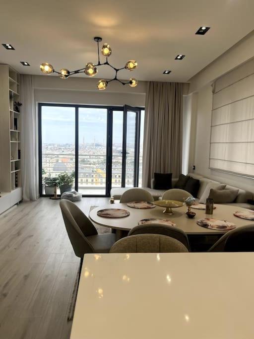 Next to COP29, Stylish Baku Apt City & Sea View