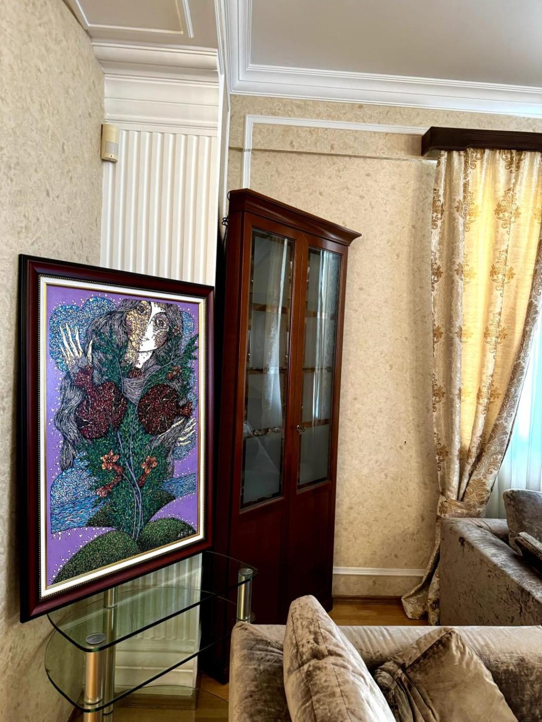 S T Luxury 3 Bed Apartment
