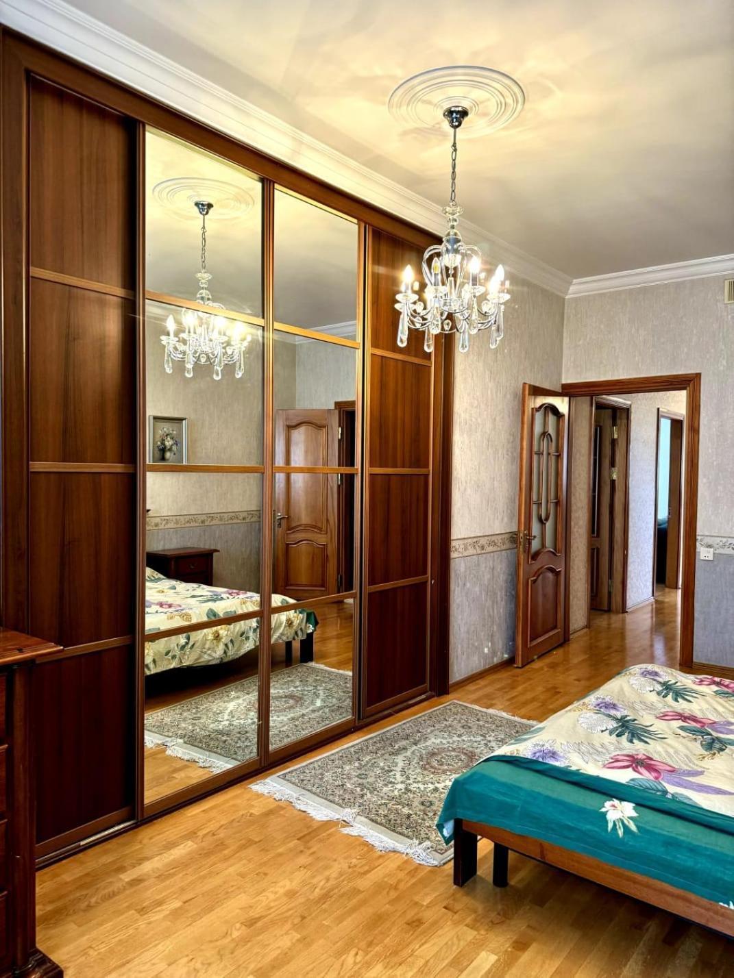 S T Luxury 3 Bed Apartment