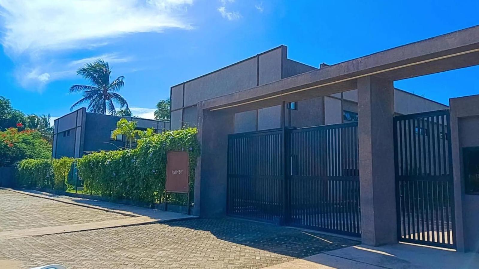 Villa Kamby Milagres B003