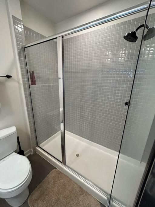 1 Bedroom Studio Townhouse in Uptown Charlotte view 3