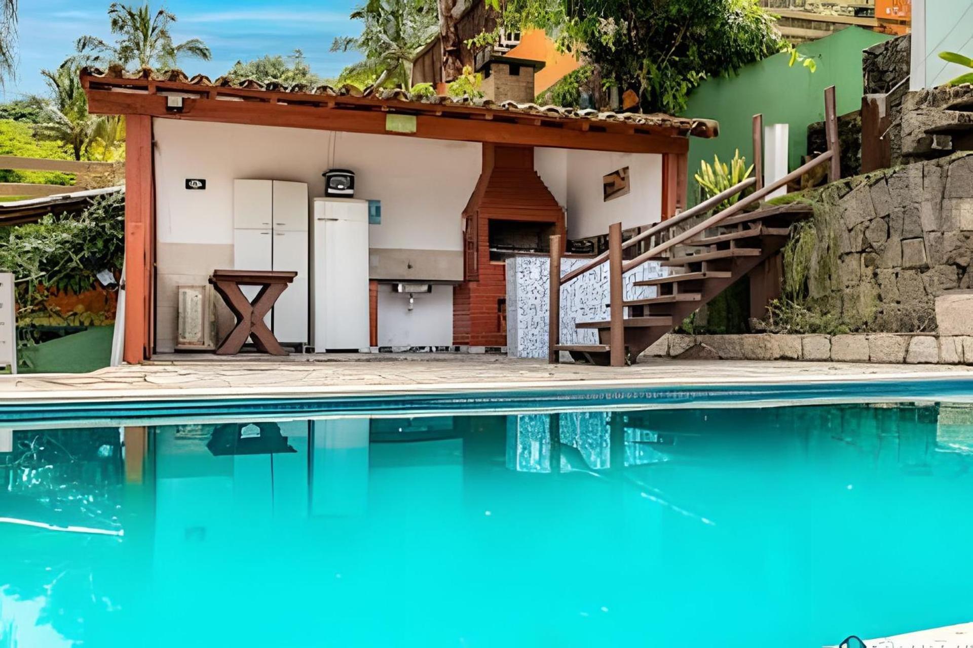 Perequê house with pool 300m from the beach