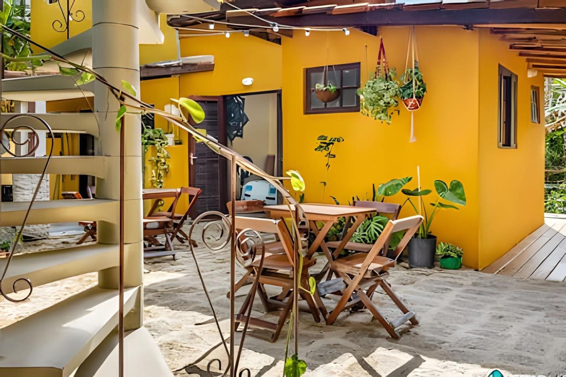 Refuge between beach and nature in Ilhabela