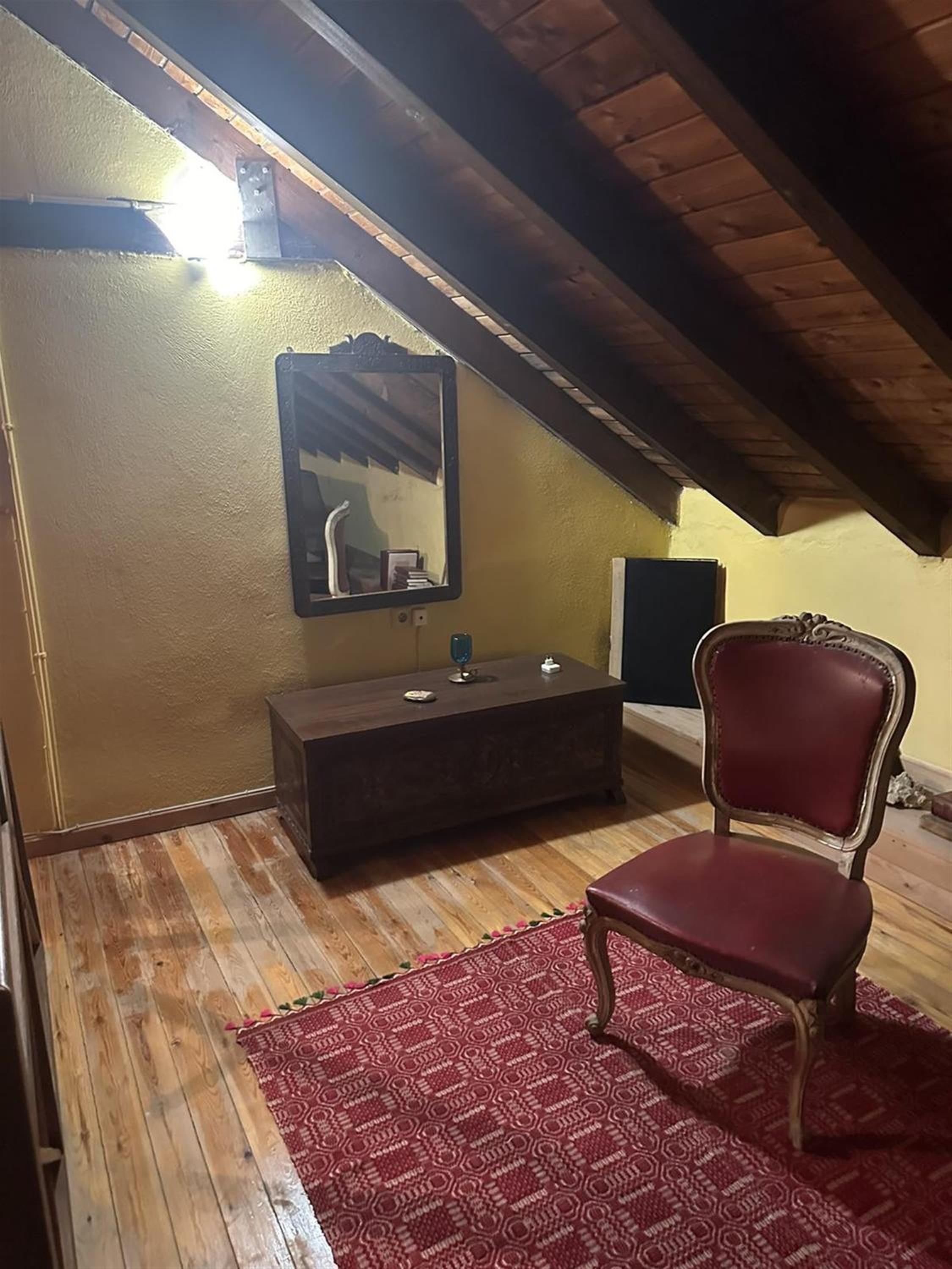 Venerato Traditional Villa