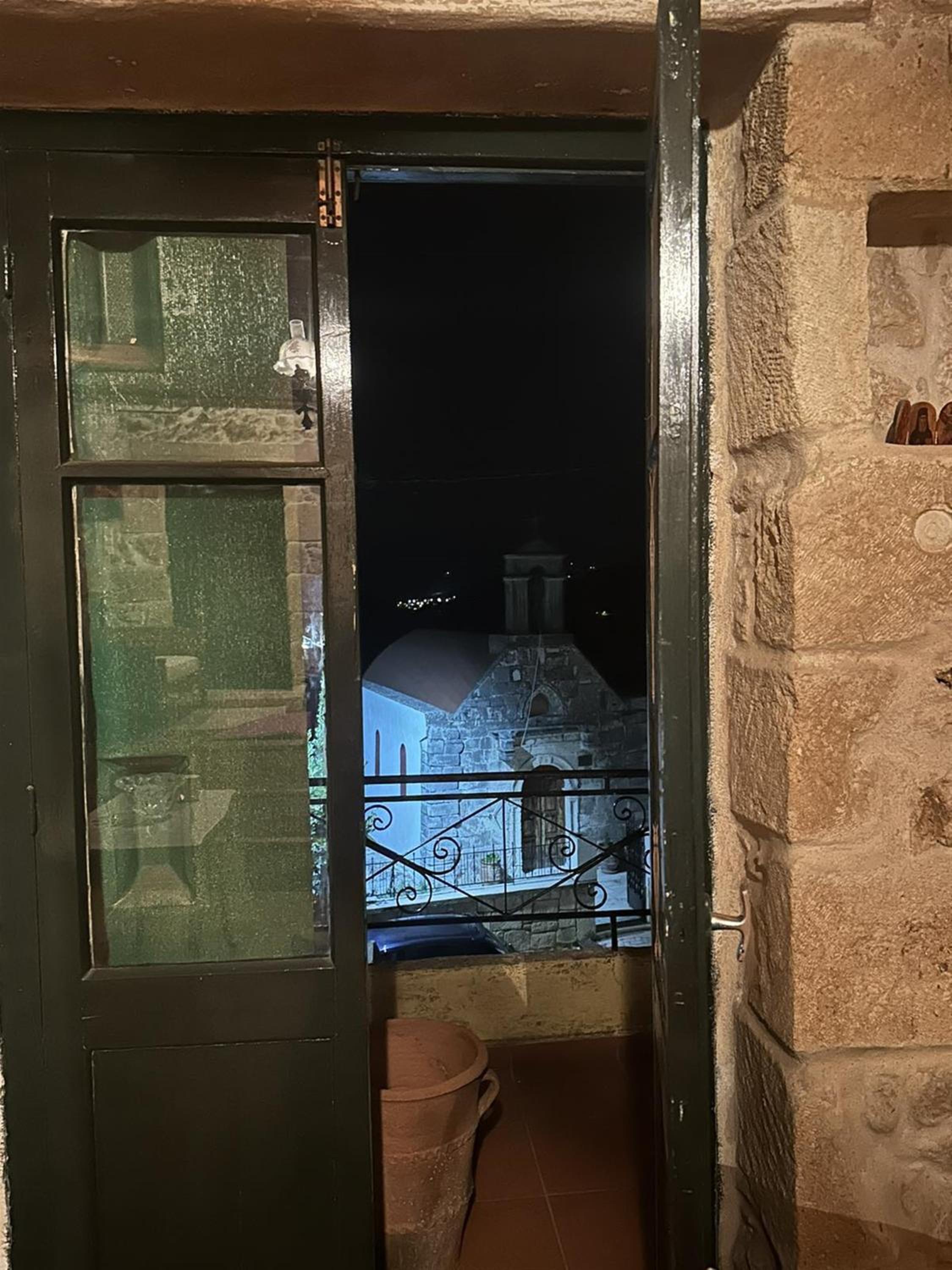Venerato Traditional Villa
