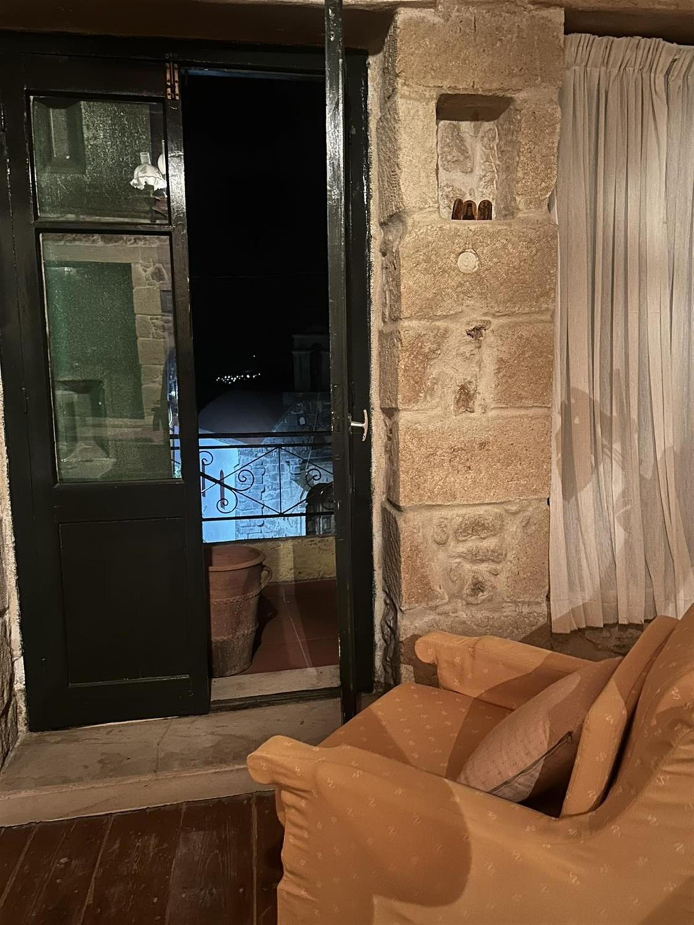 Venerato Traditional Villa