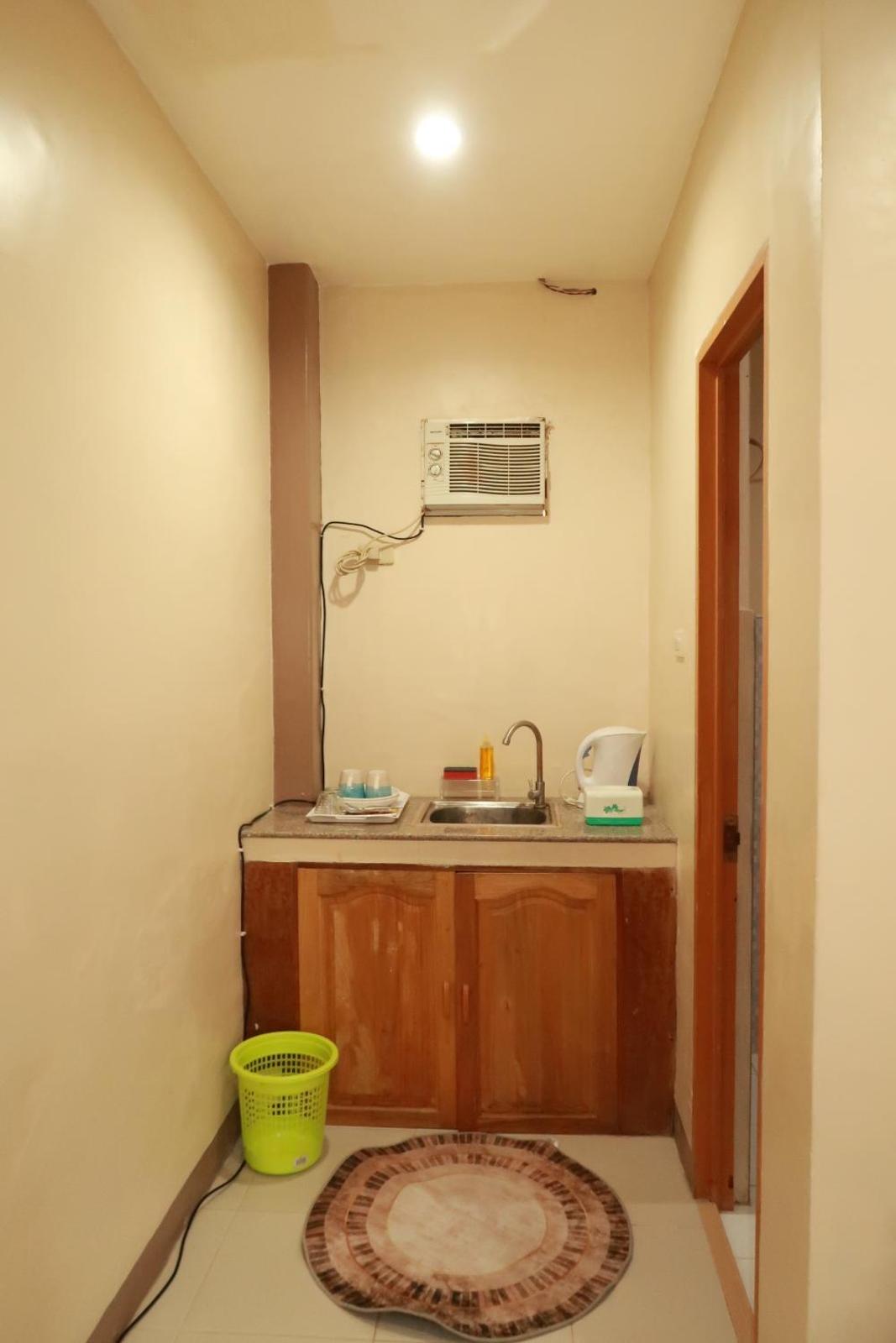 Jo-Cris Apartelle