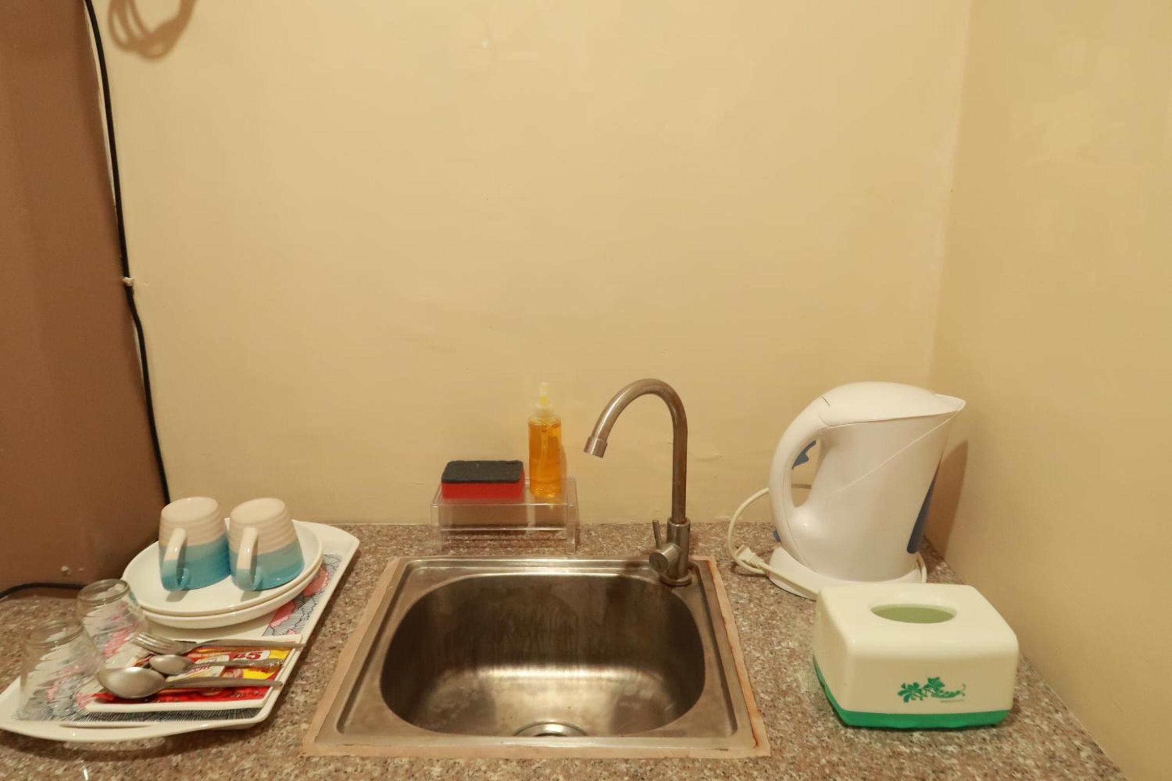 Jo-Cris Apartelle